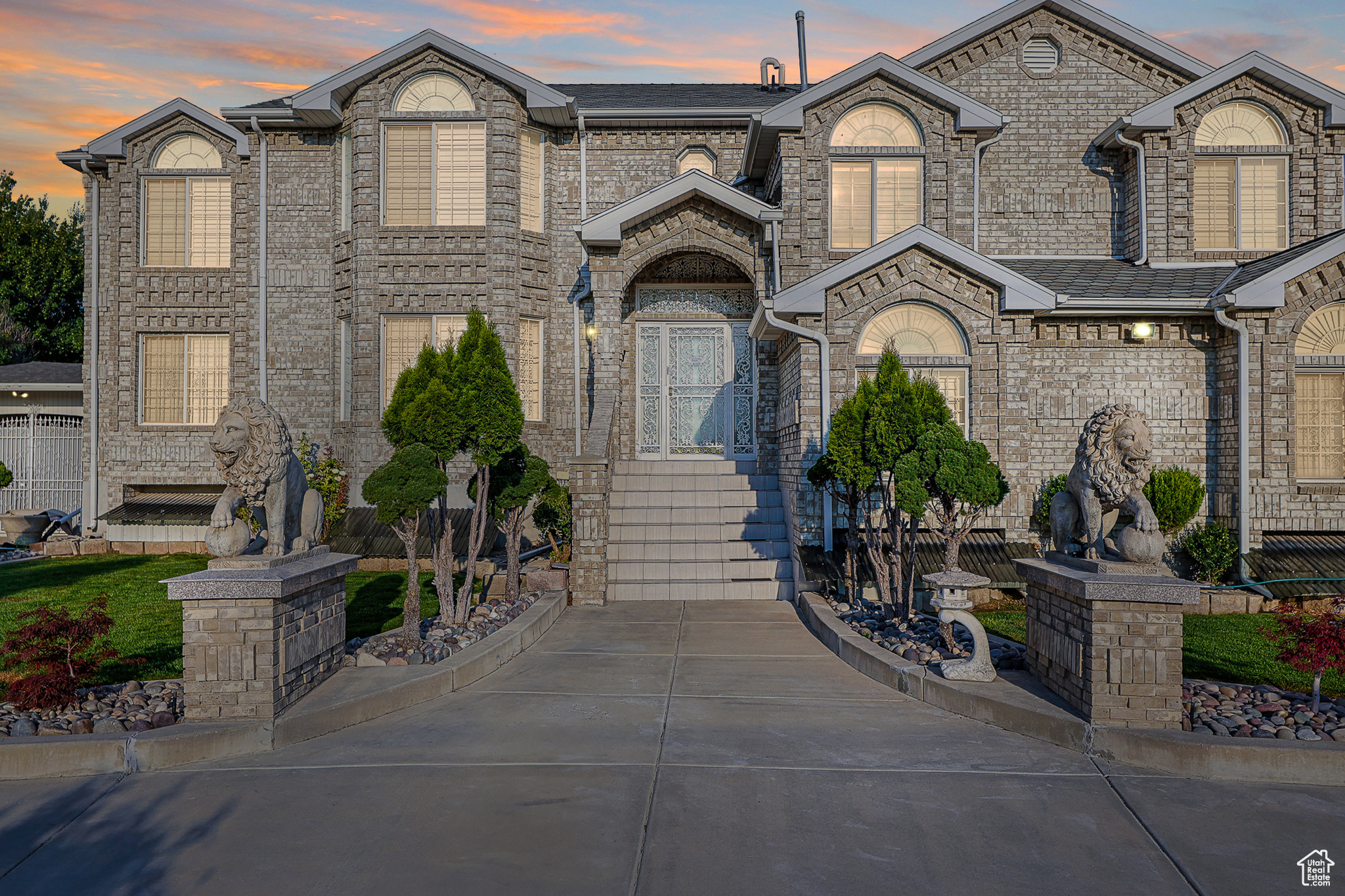 8686 S 2200, West Jordan, Utah image 1