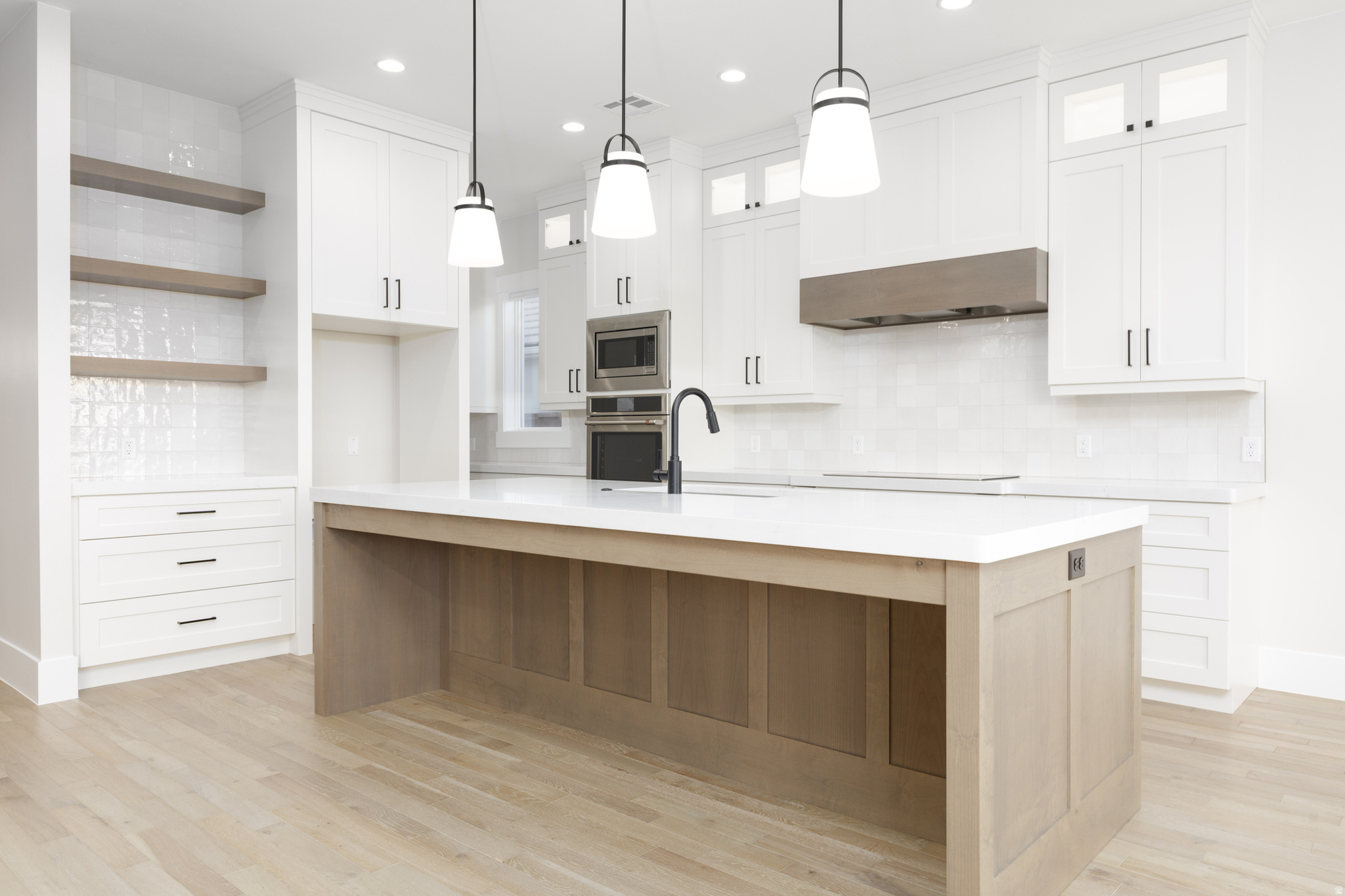 RED MESA AT SUNRISE VALLEY 3 - Residential