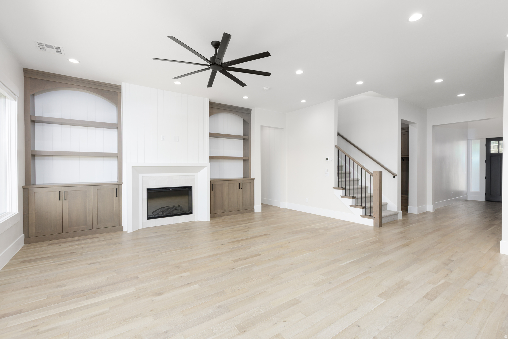 RED MESA AT SUNRISE VALLEY 3 - Residential