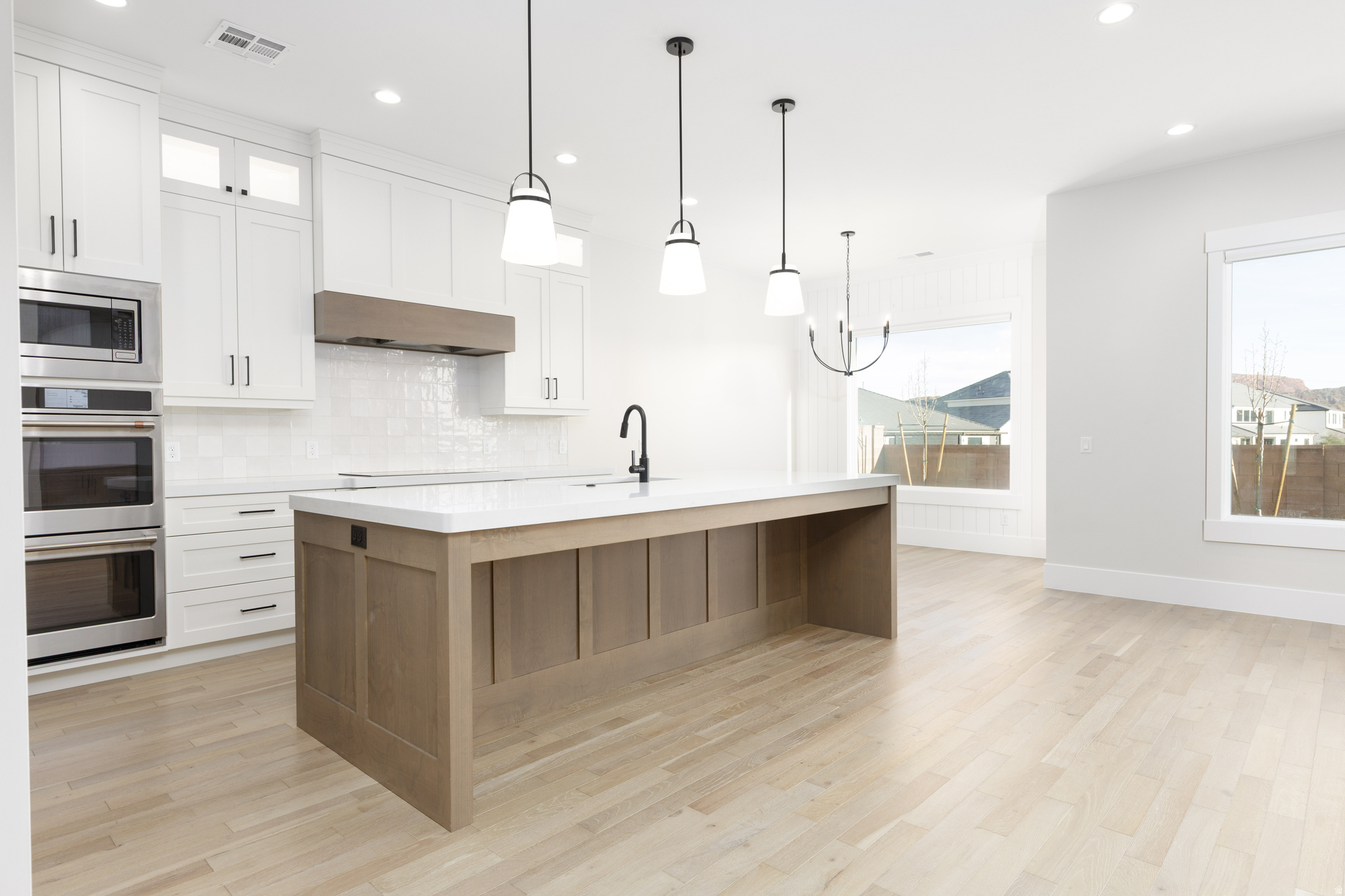 RED MESA AT SUNRISE VALLEY 3 - Residential