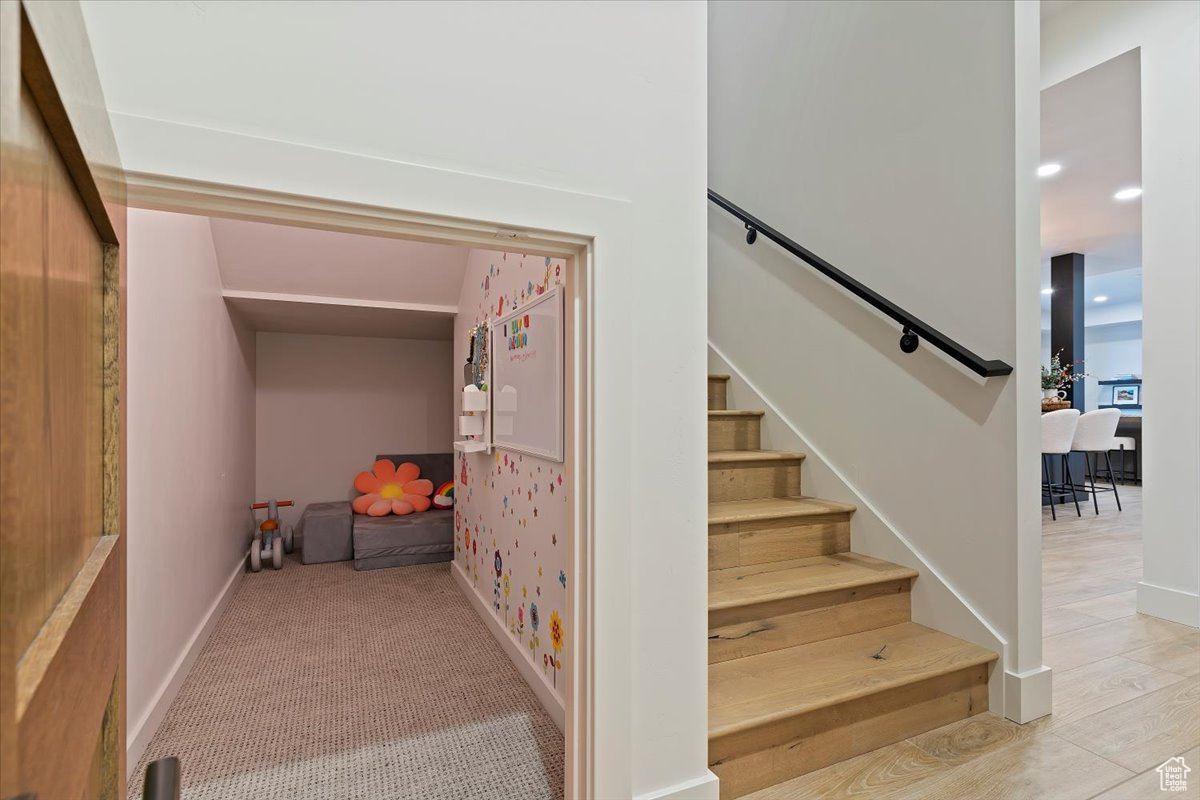 DURFEE CREEK ESTATES - Residential