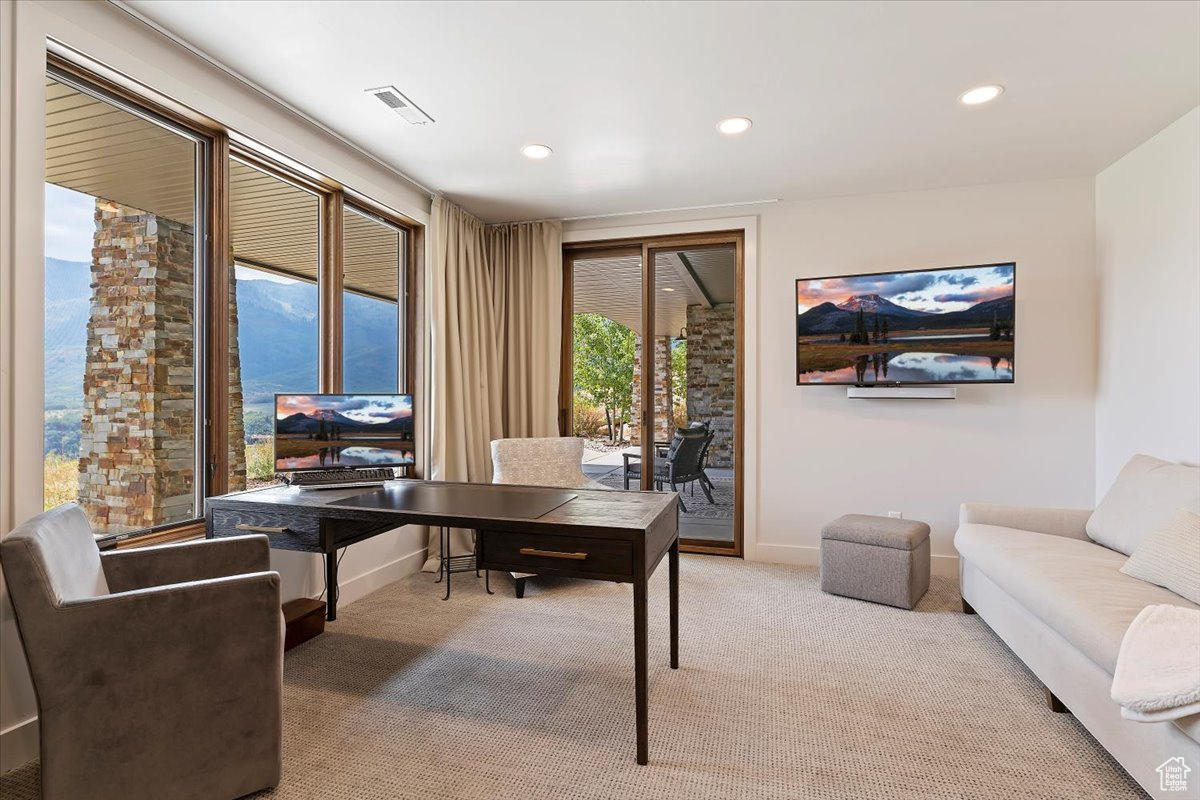 DURFEE CREEK ESTATES - Residential