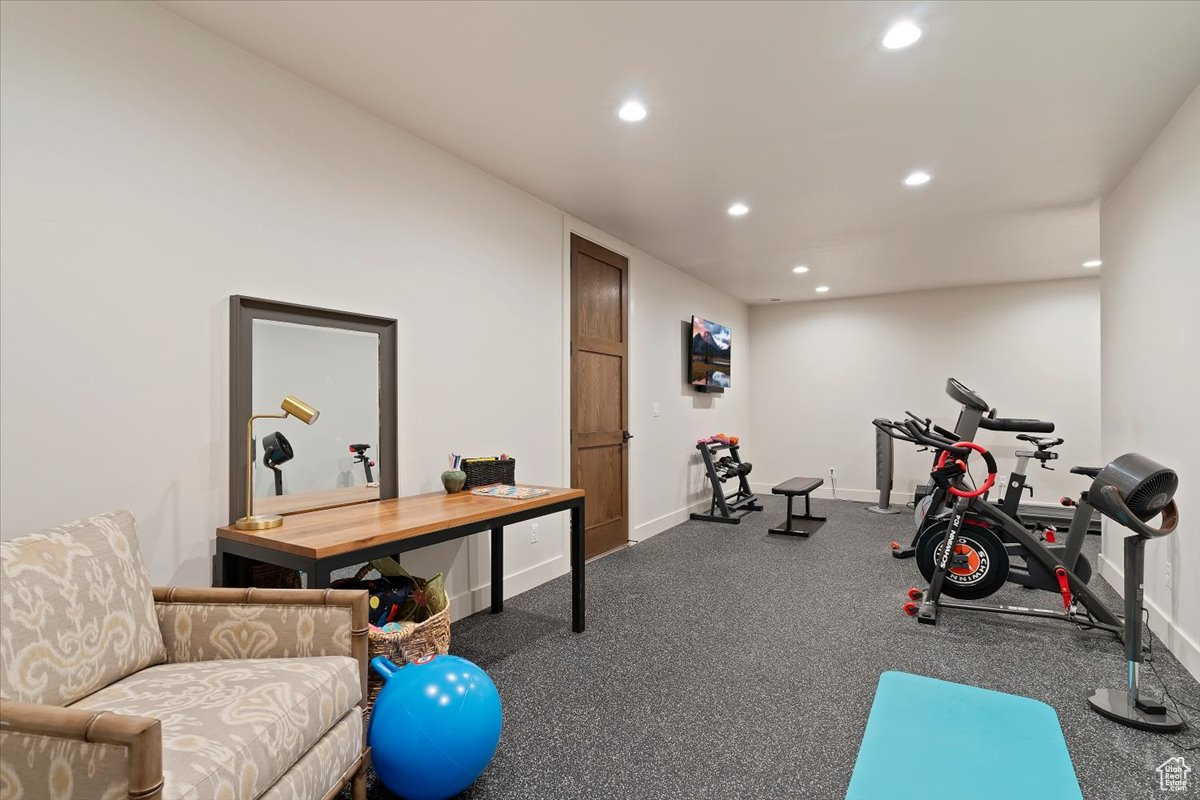 DURFEE CREEK ESTATES - Residential