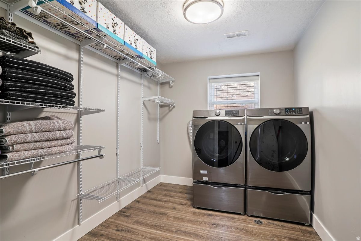 CAMARREN COVE - Residential