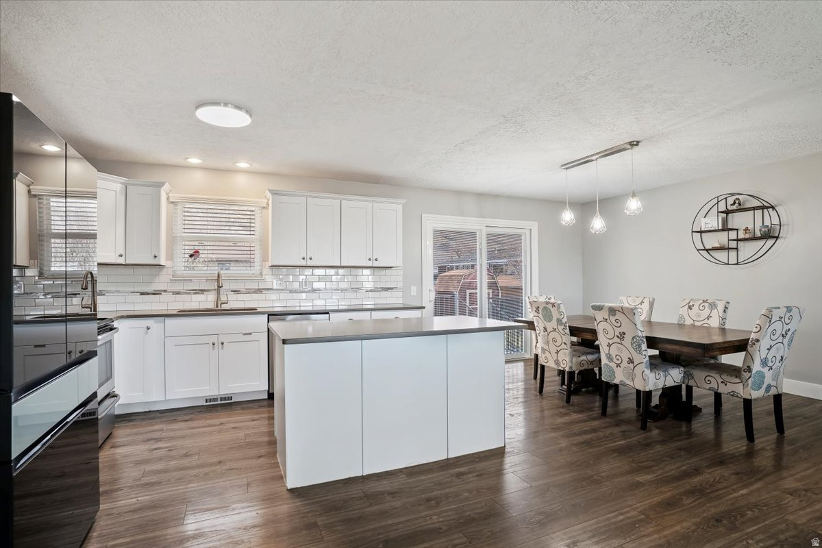 CAMARREN COVE - Residential