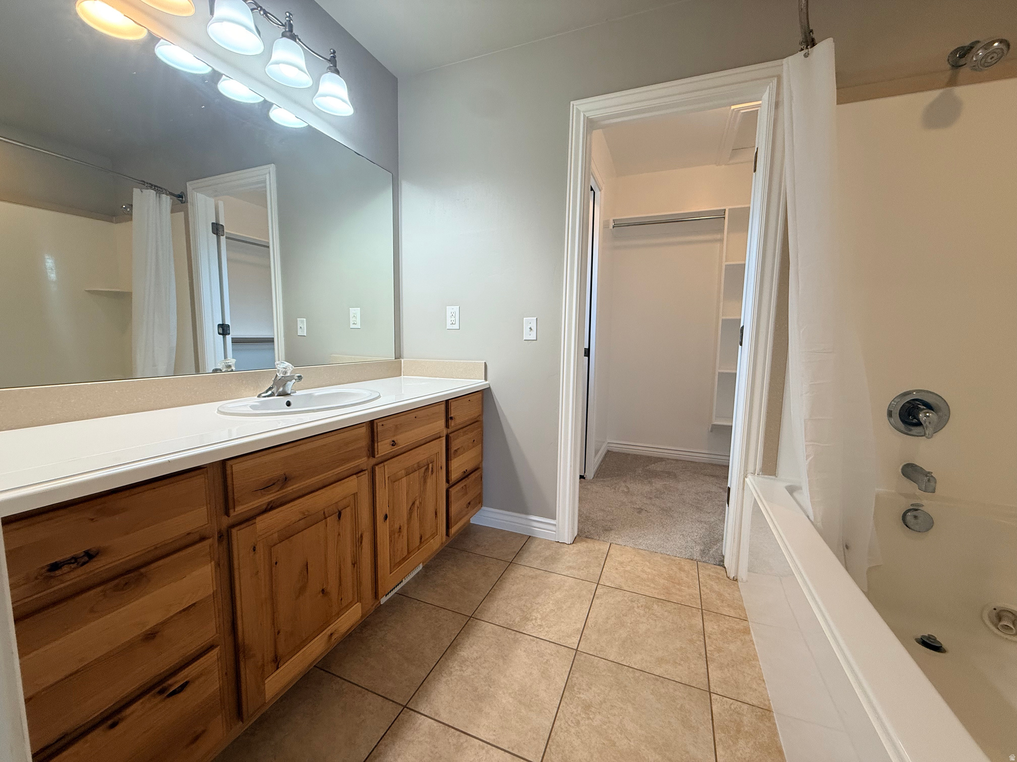 KENNEKUK AT RED HAWK RANCH R1-N13 15S - Residential