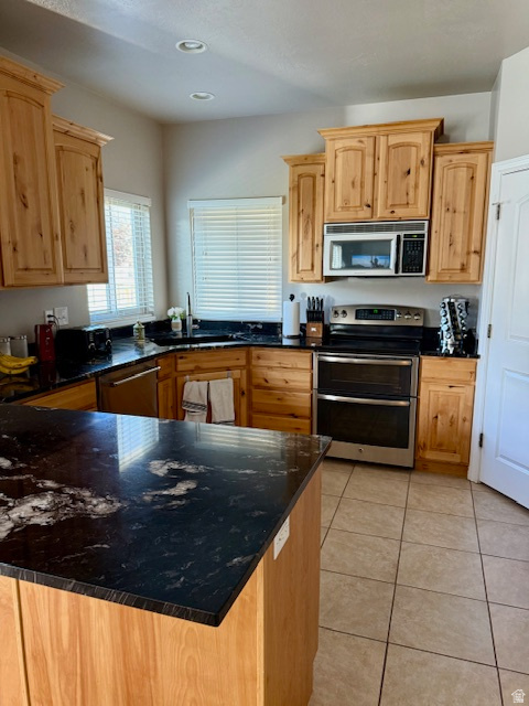 KENNEKUK AT RED HAWK RANCH R1-N13 15S - Residential