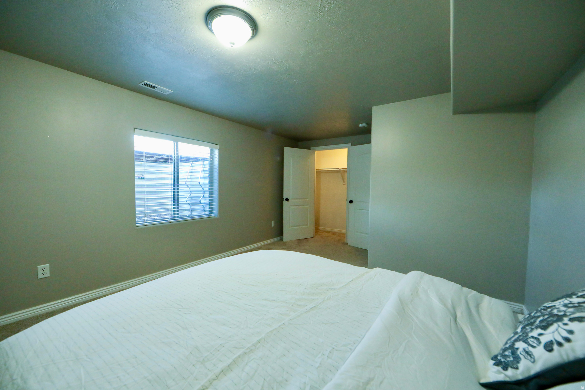 KENNEKUK AT RED HAWK RANCH R1-N13 15S - Residential