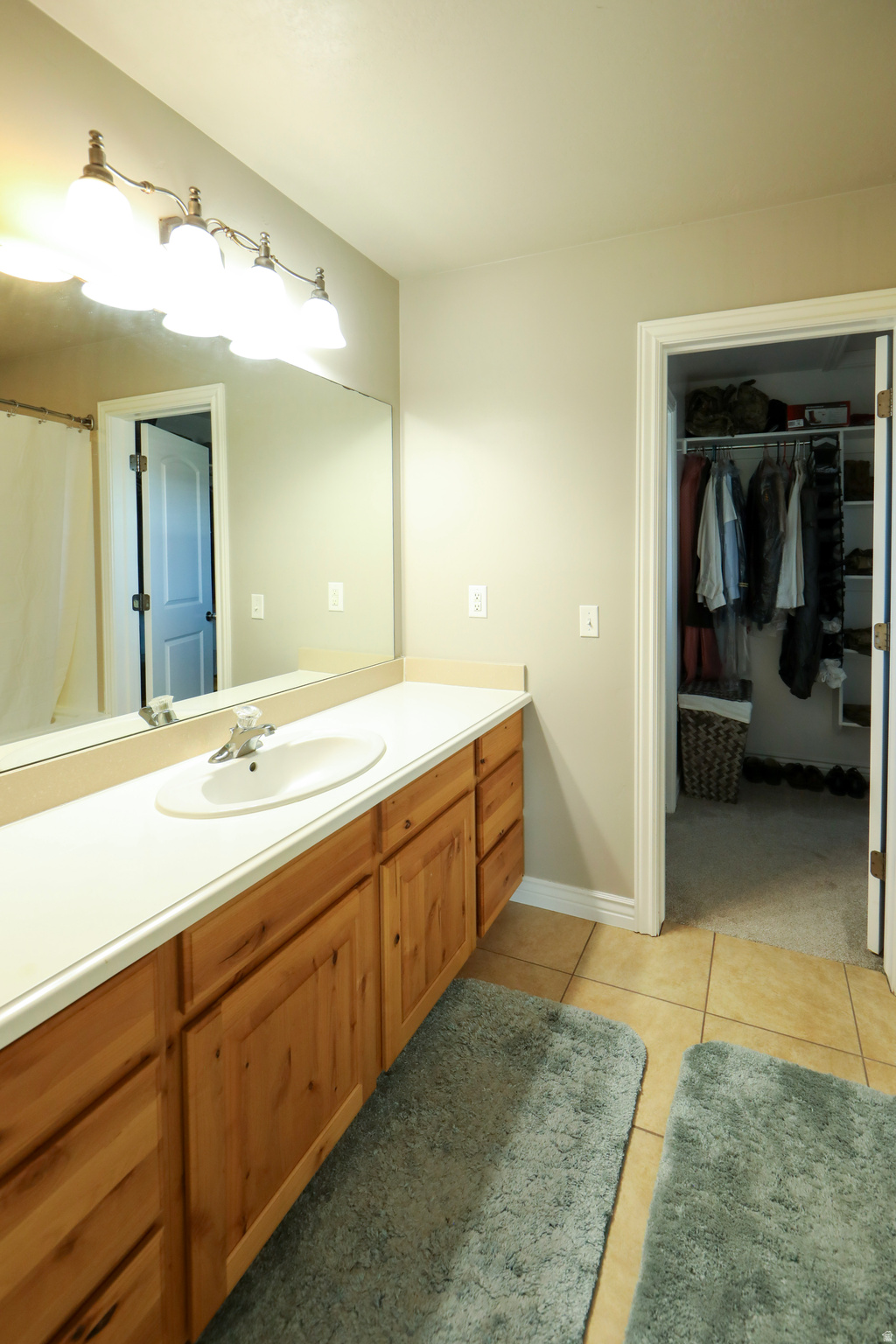 KENNEKUK AT RED HAWK RANCH R1-N13 15S - Residential