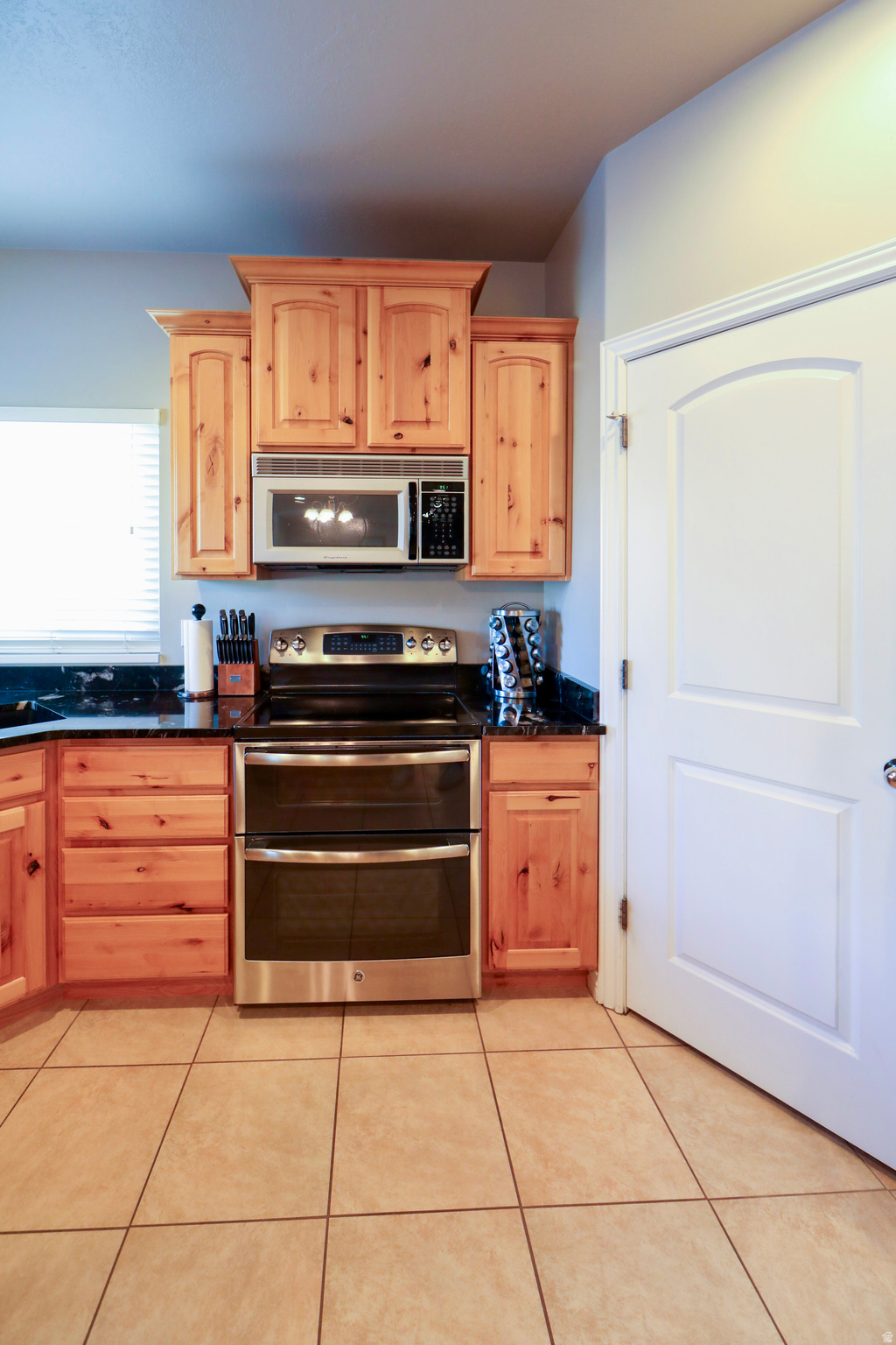 KENNEKUK AT RED HAWK RANCH R1-N13 15S - Residential