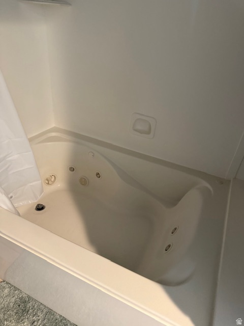 KENNEKUK AT RED HAWK RANCH R1-N13 15S - Residential