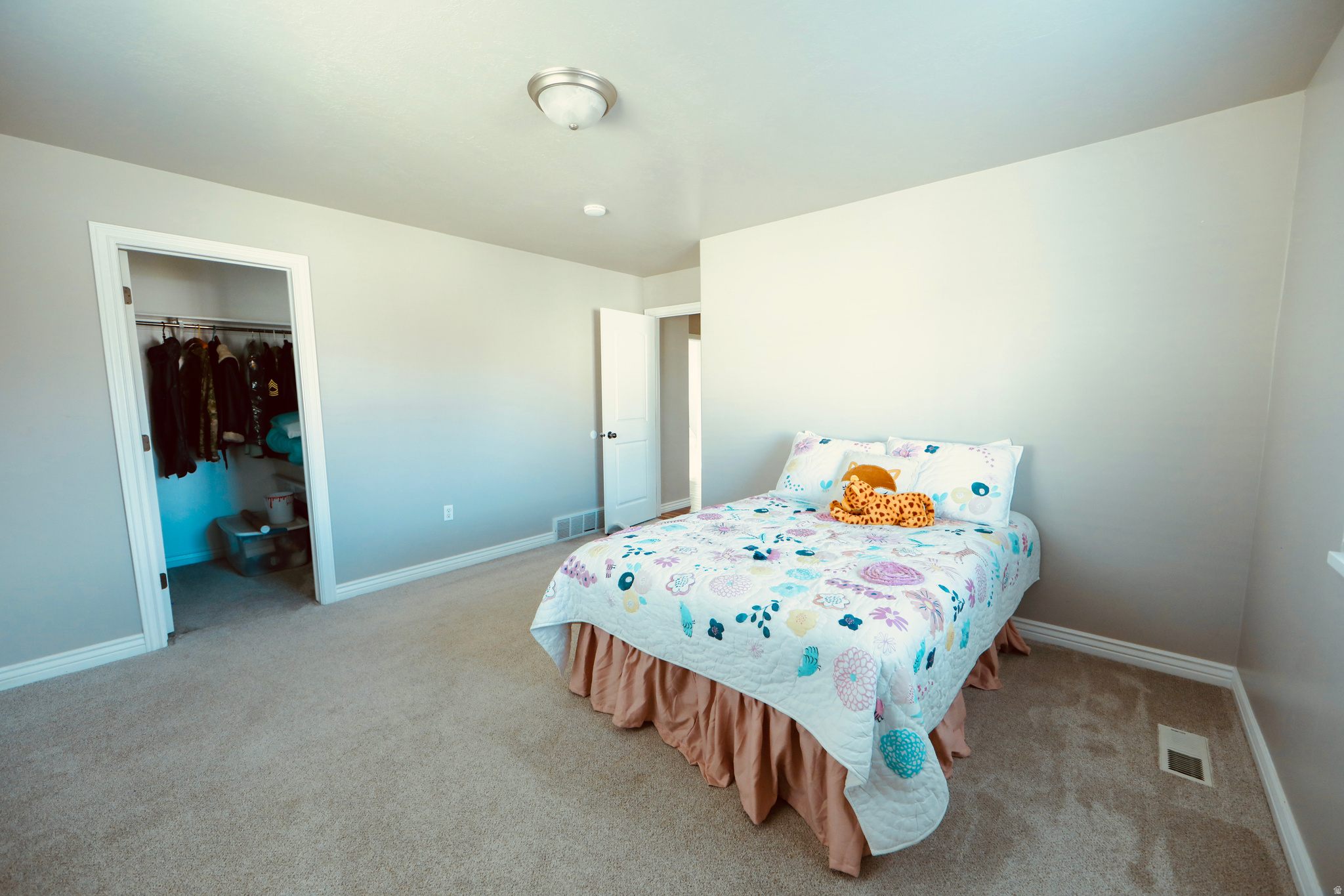 KENNEKUK AT RED HAWK RANCH R1-N13 15S - Residential