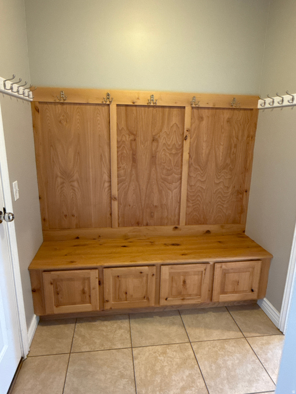 KENNEKUK AT RED HAWK RANCH R1-N13 15S - Residential