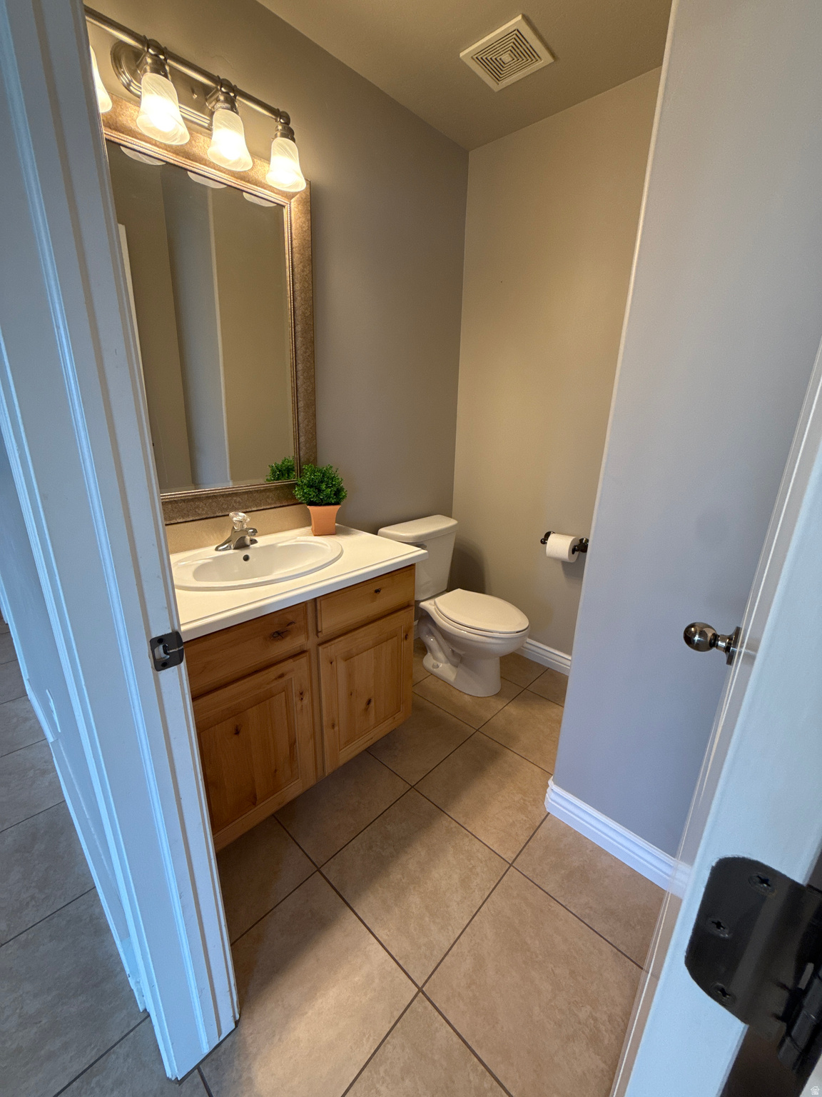 KENNEKUK AT RED HAWK RANCH R1-N13 15S - Residential