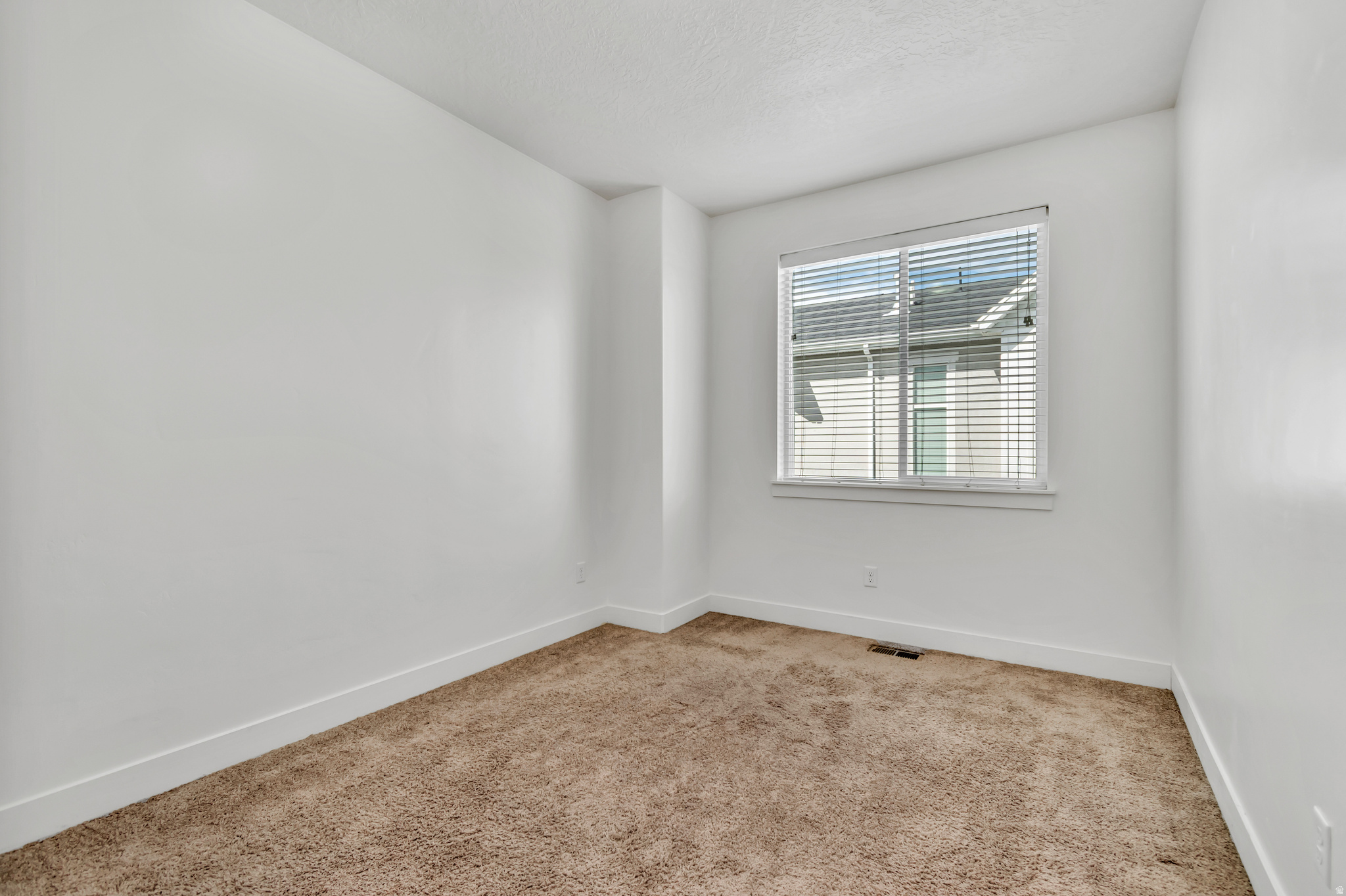 LAKEVIEW - Residential