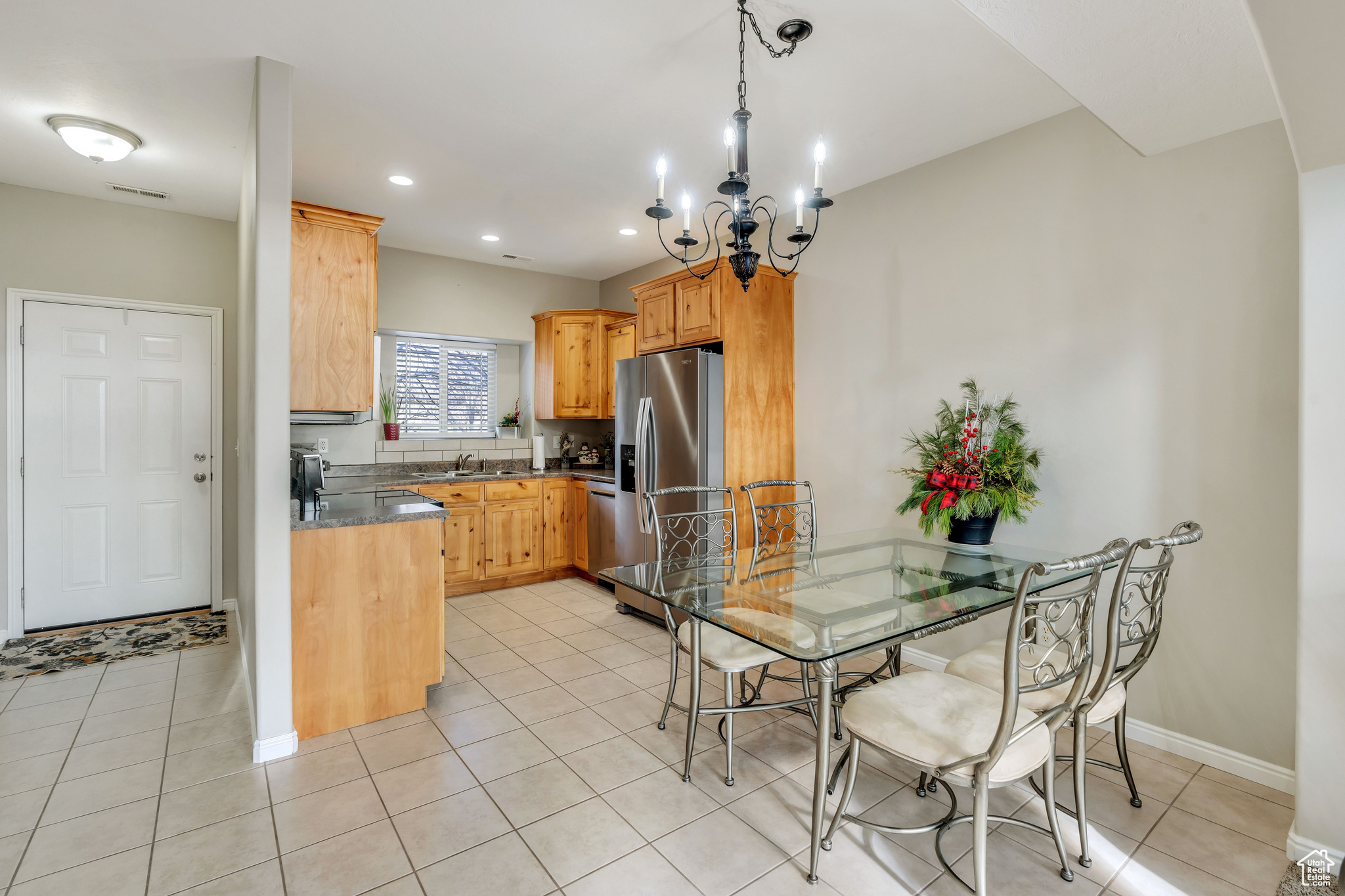 2347 W Montcalm Dr, Riverton, Utah image 3