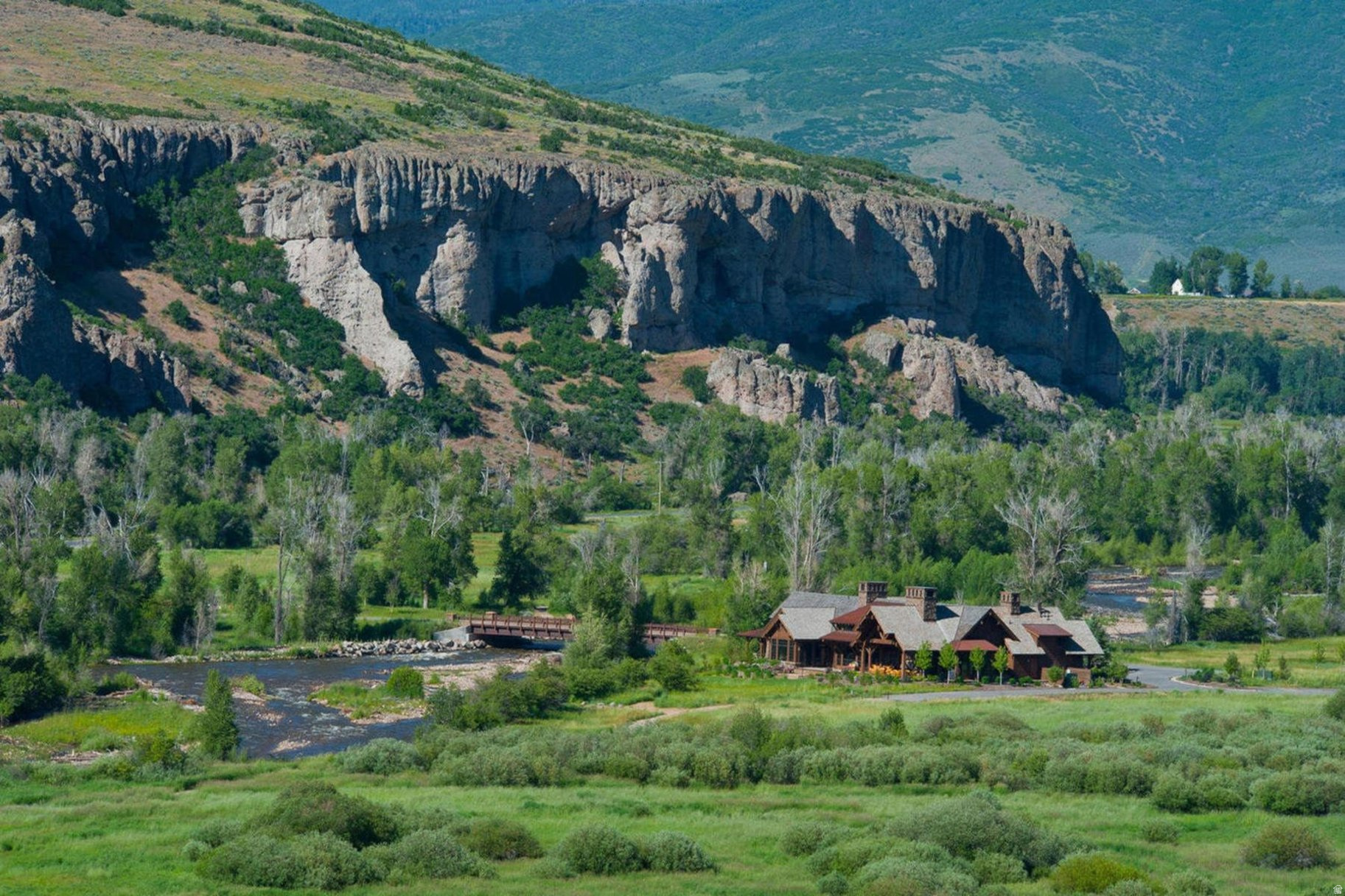 VICTORY RANCH - Land
