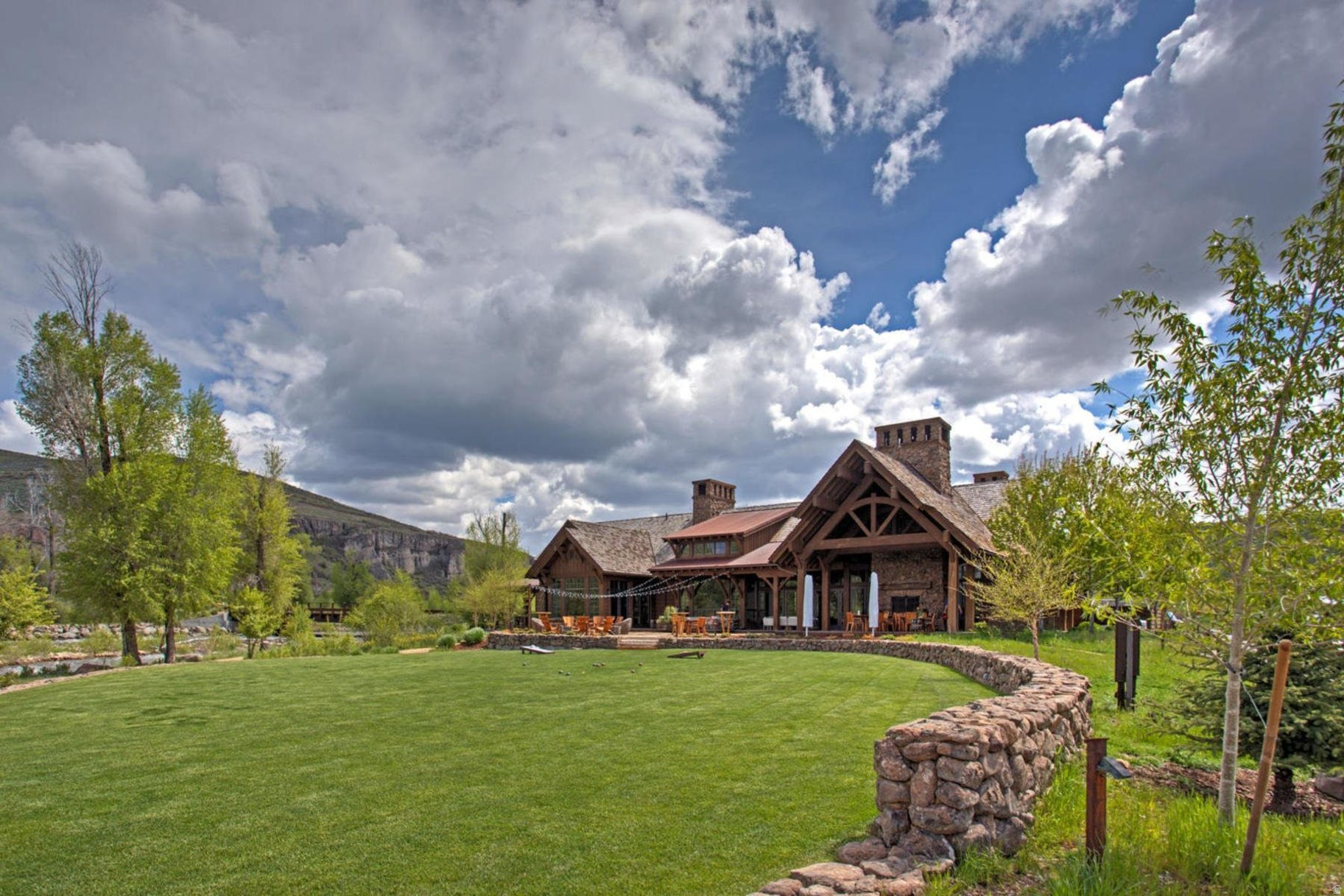 VICTORY RANCH - Land