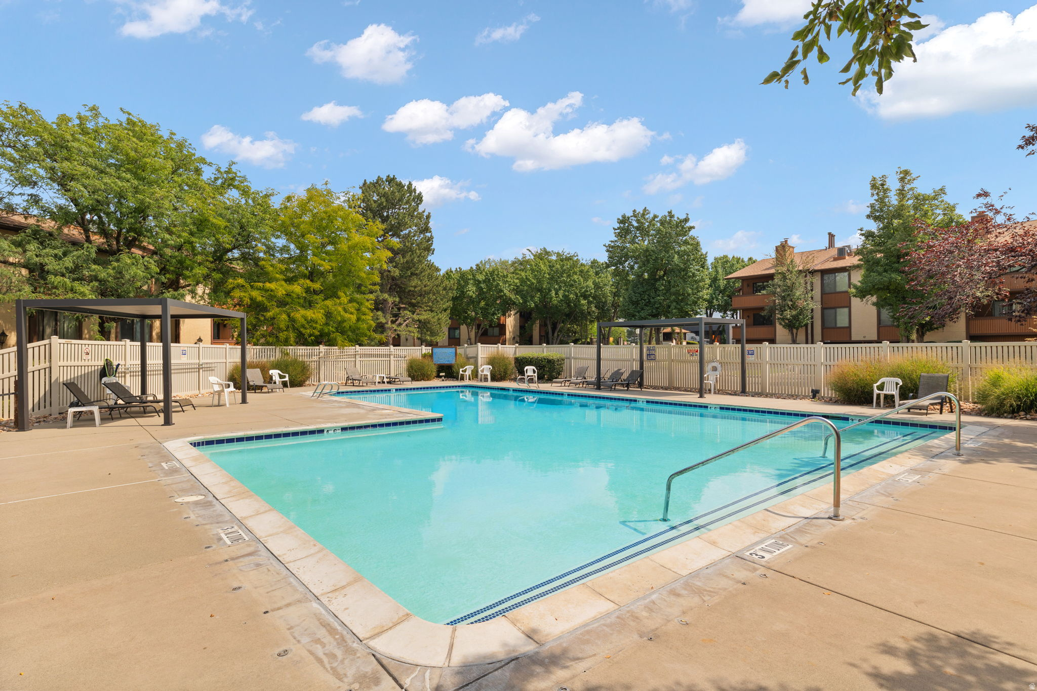 ORCHARDS - Residential