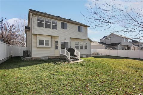 Tiny photo for 1450 S 400 E, Kaysville, UT 84037 (MLS # 2127250)