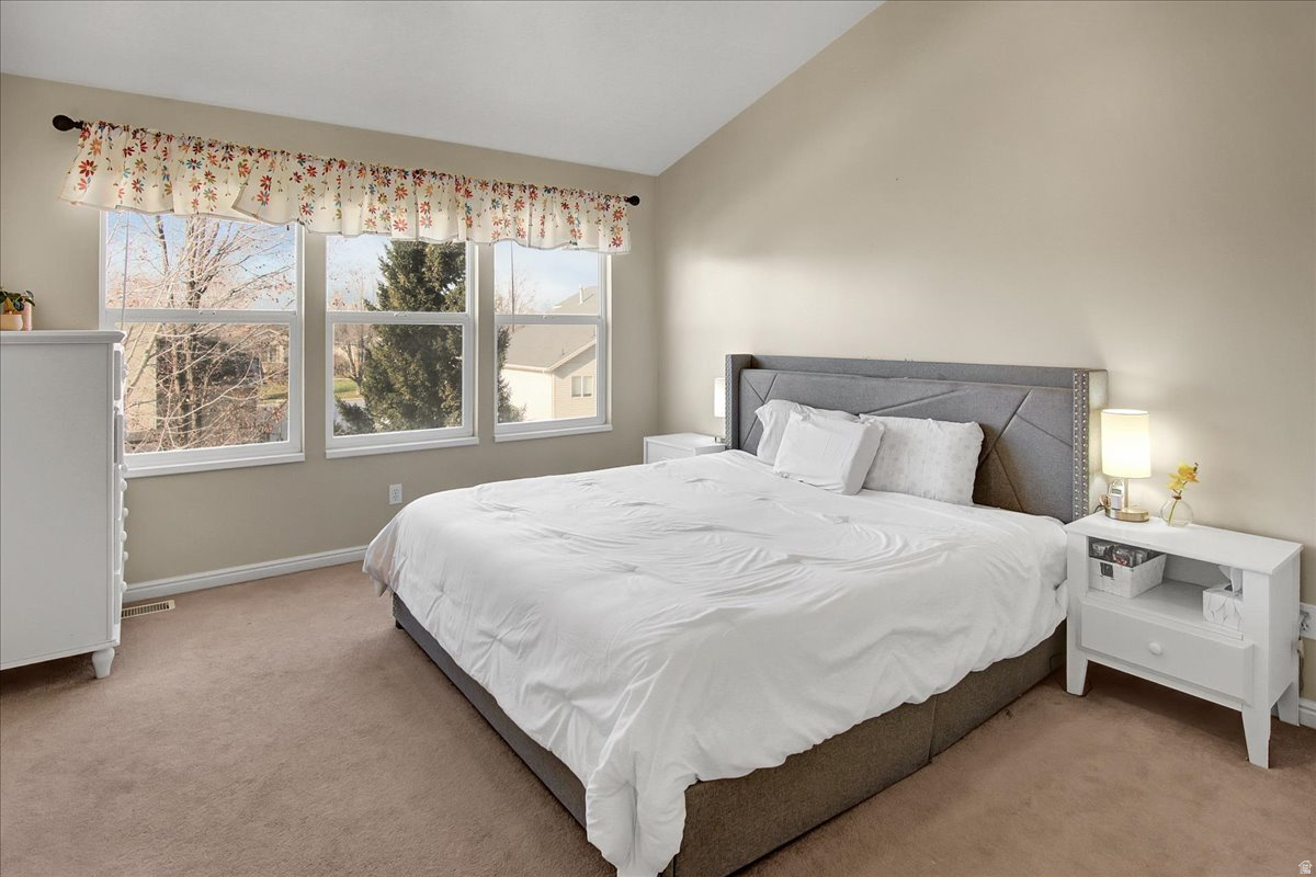 FOX POINTE - Residential