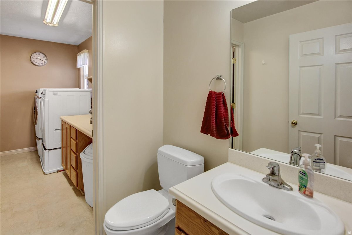 FOX POINTE - Residential