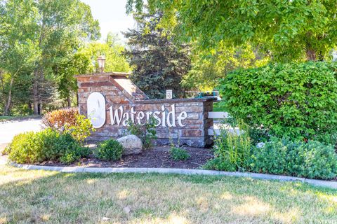 Tiny photo for 1199 E WATERSIDE CV S #30, Cottonwood Heights, UT 84047 (MLS # 2145926)