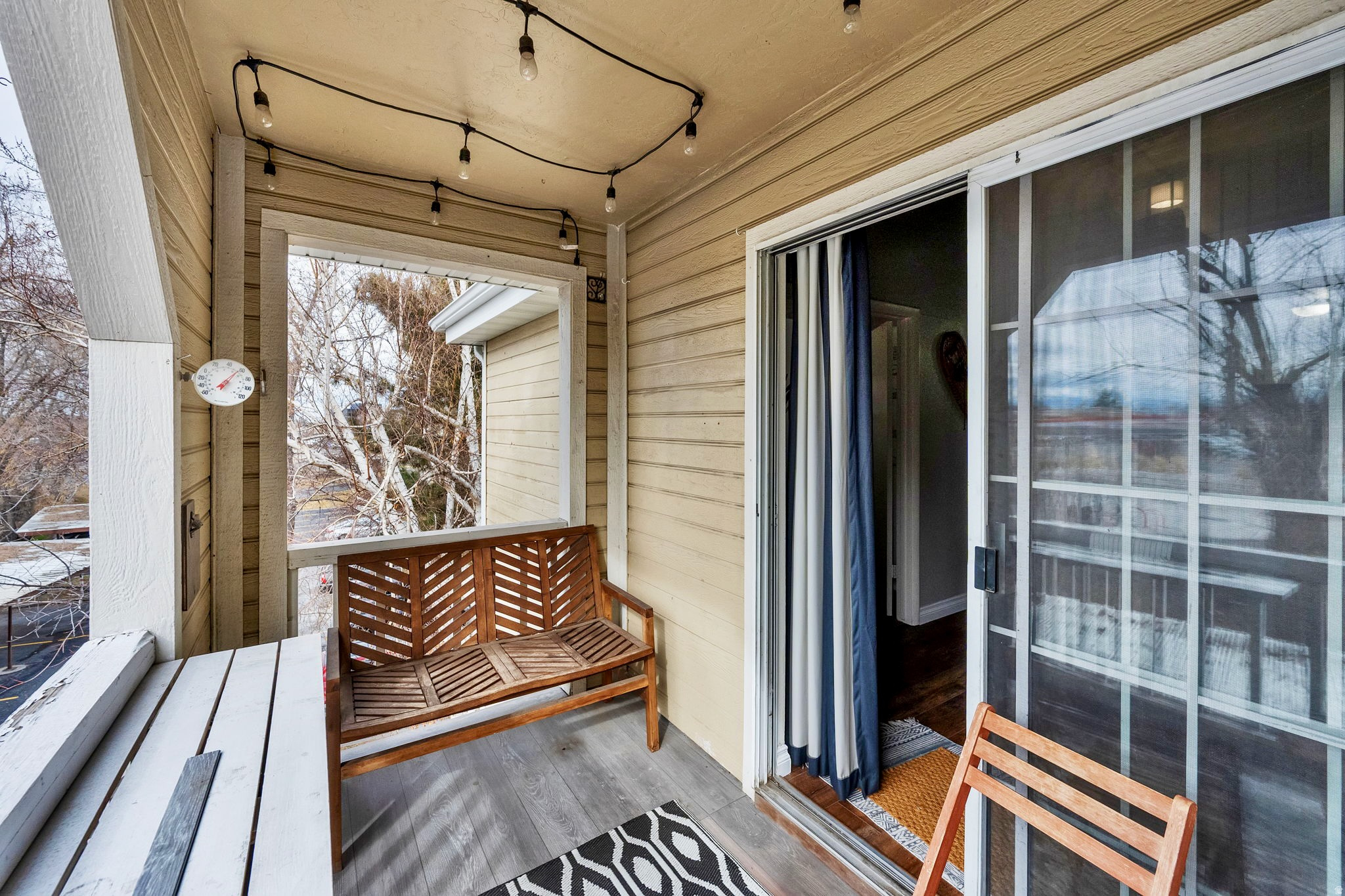 WATERSIDE - Residential