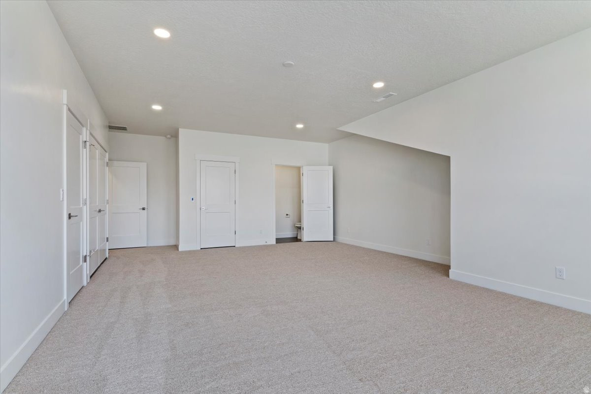 THE COTTAGES AT PEARCE FARM - Residential