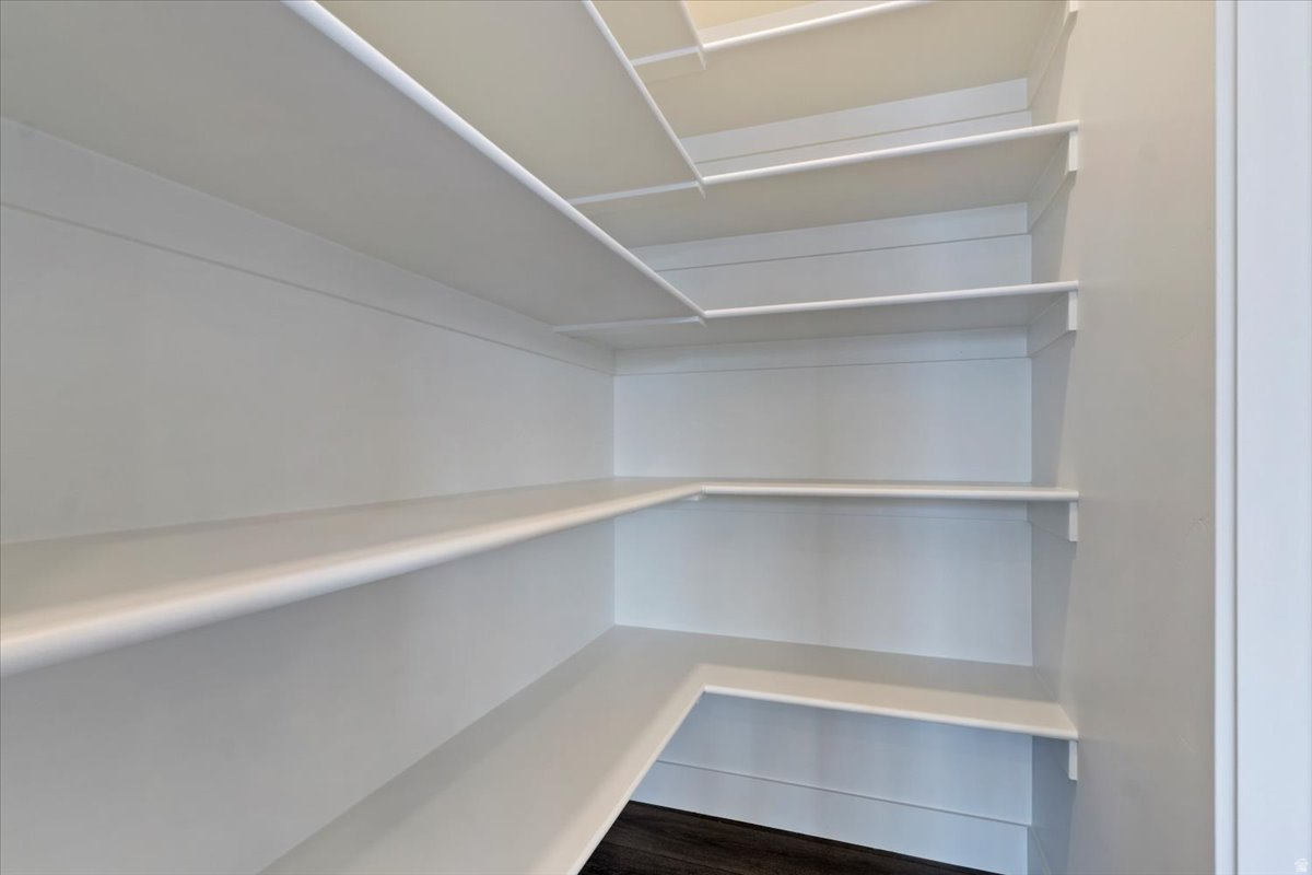 THE COTTAGES AT PEARCE FARM - Residential