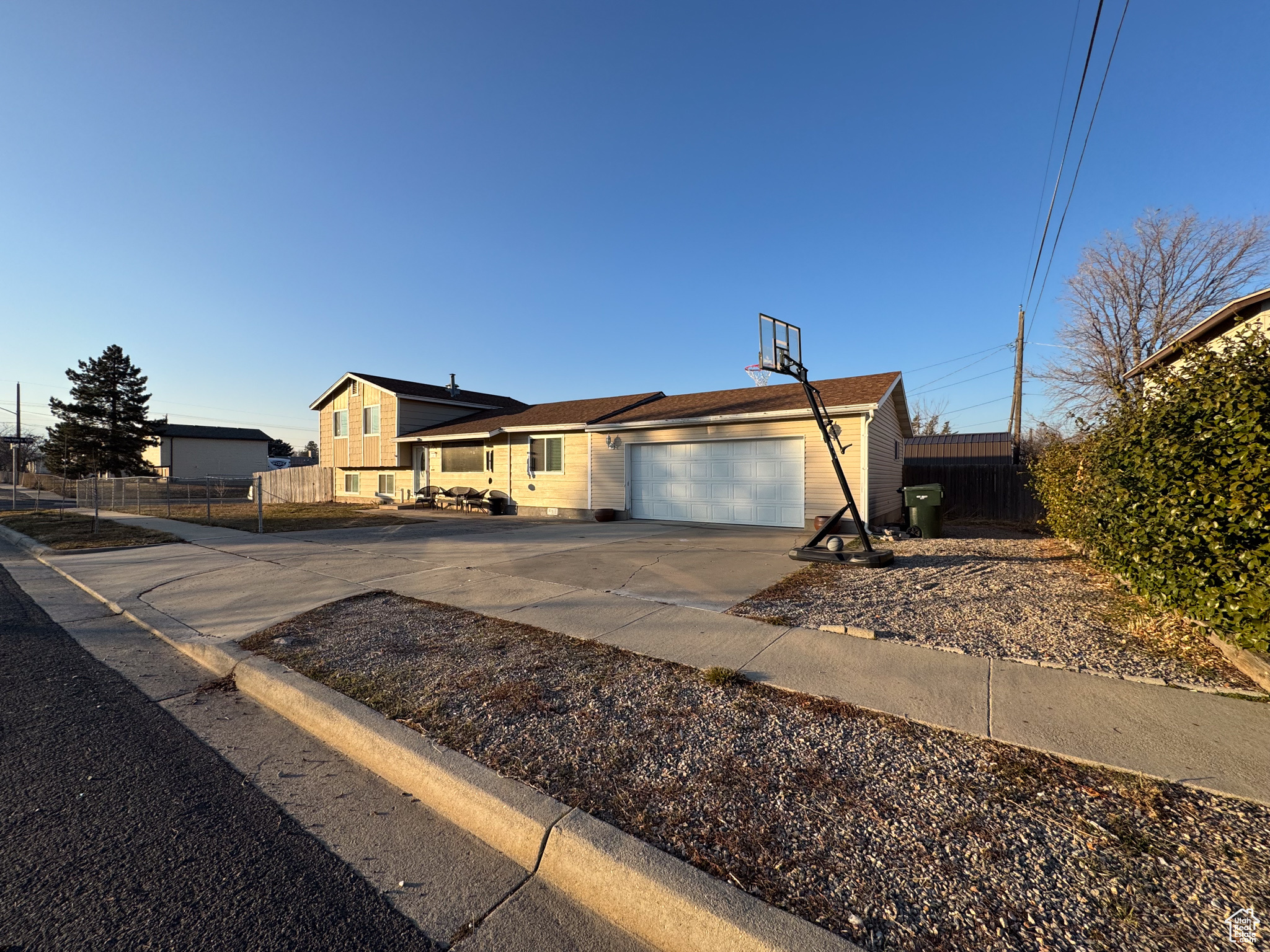 6348 W King Valley Rd, West Valley City, Utah image 25