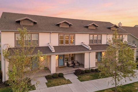 Photo of 10574 S OQUIRRH LAKE RD, South Jordan, UT 84009 (MLS # 2158012)
