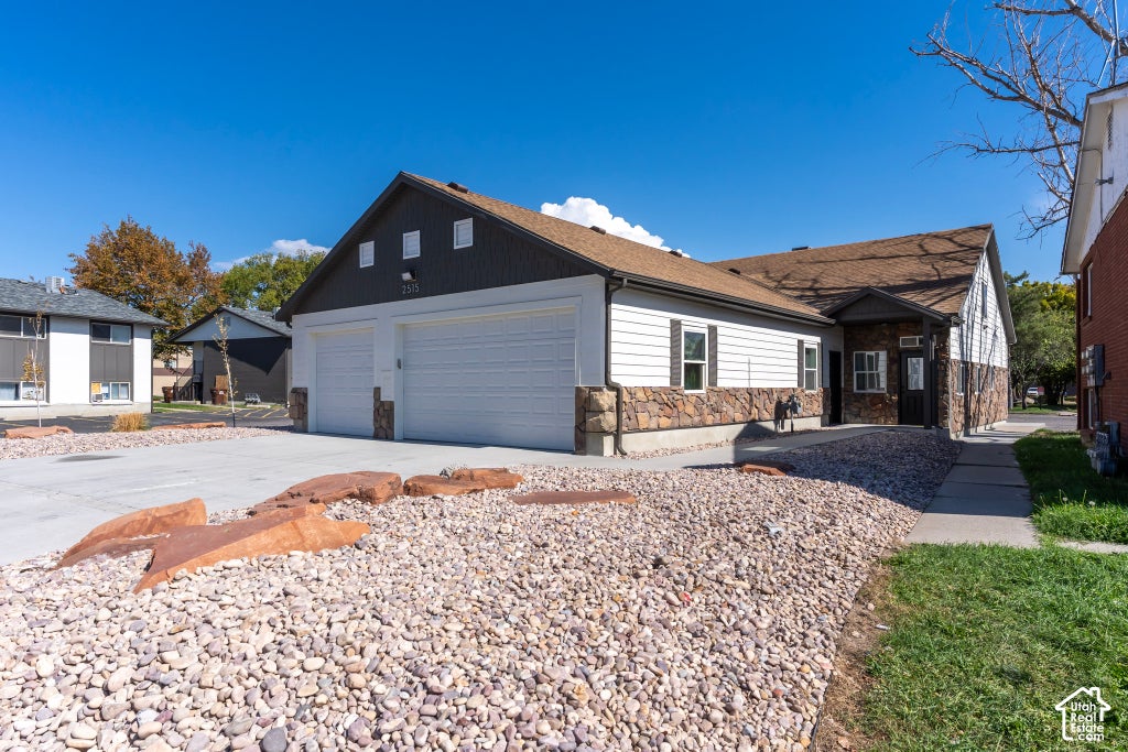 Photo of 2515 S PARKCREST DR, West Valley City, UT 84119 (MLS # 2191941)