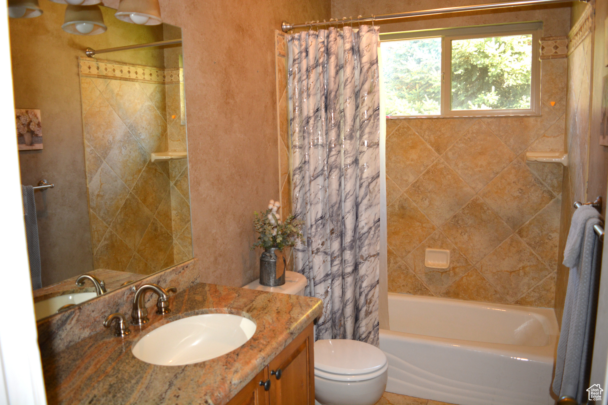 AVANYU ACRES PUD - Residential