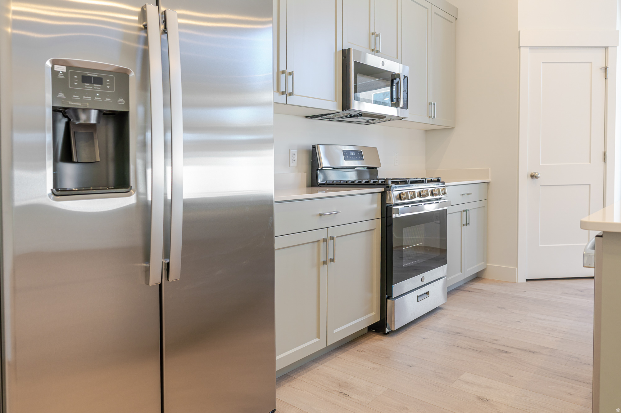 EKKO VIEW ESTATES - Residential