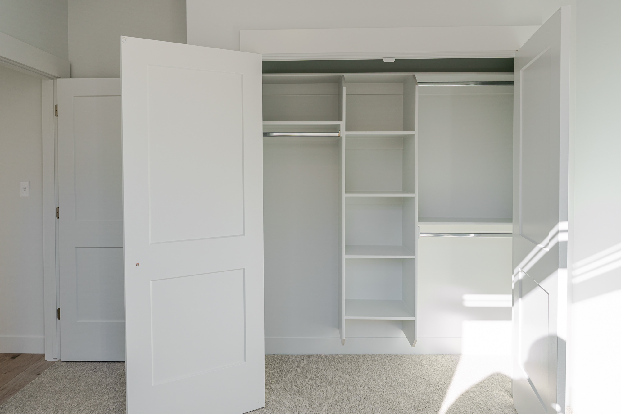 EKKO VIEW ESTATES - Residential