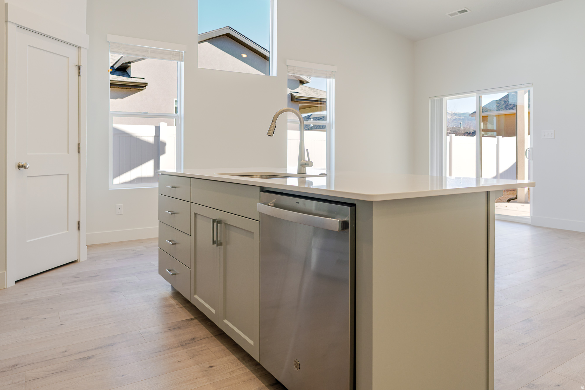 EKKO VIEW ESTATES - Residential