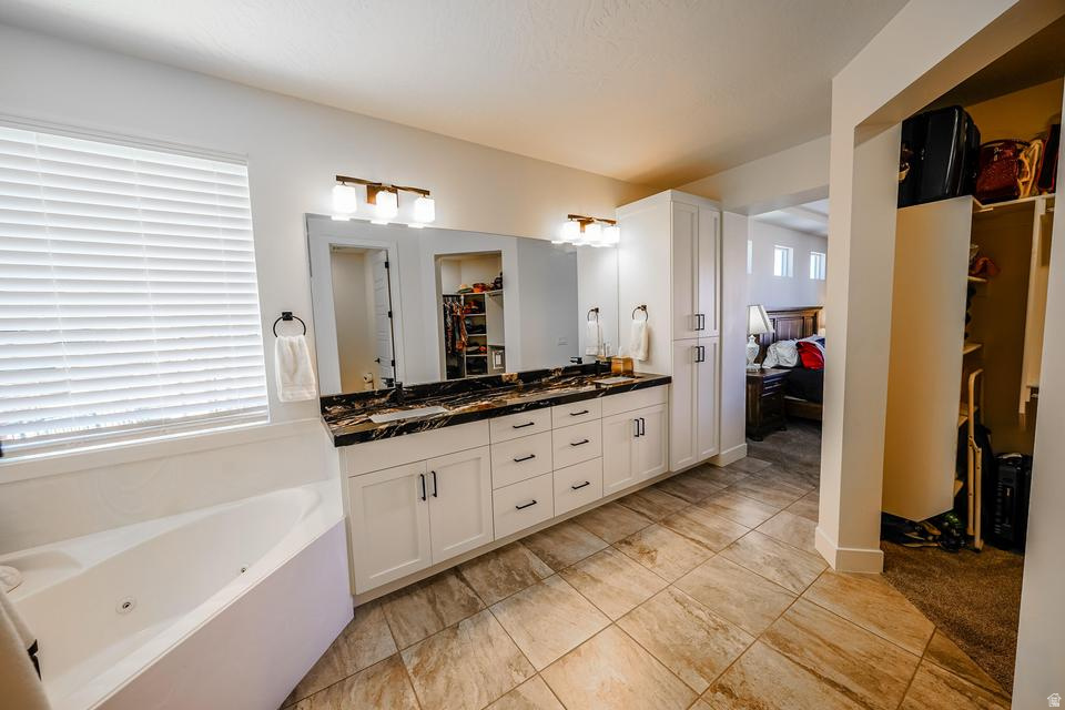 ARANCIO POINT AT DIVARIO PH 1 - Residential