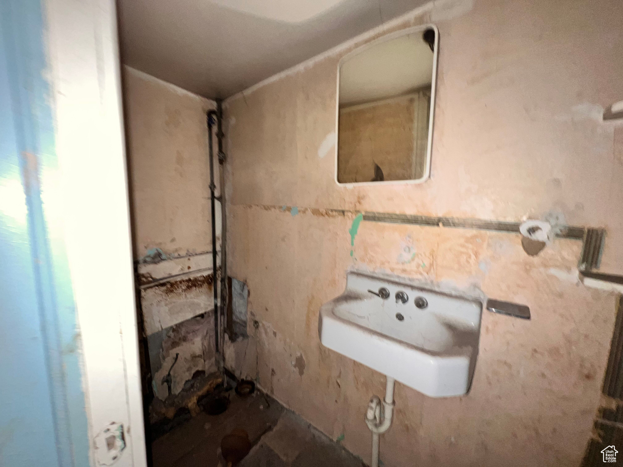 156 Duchesne St, Helper, Utah image 15
