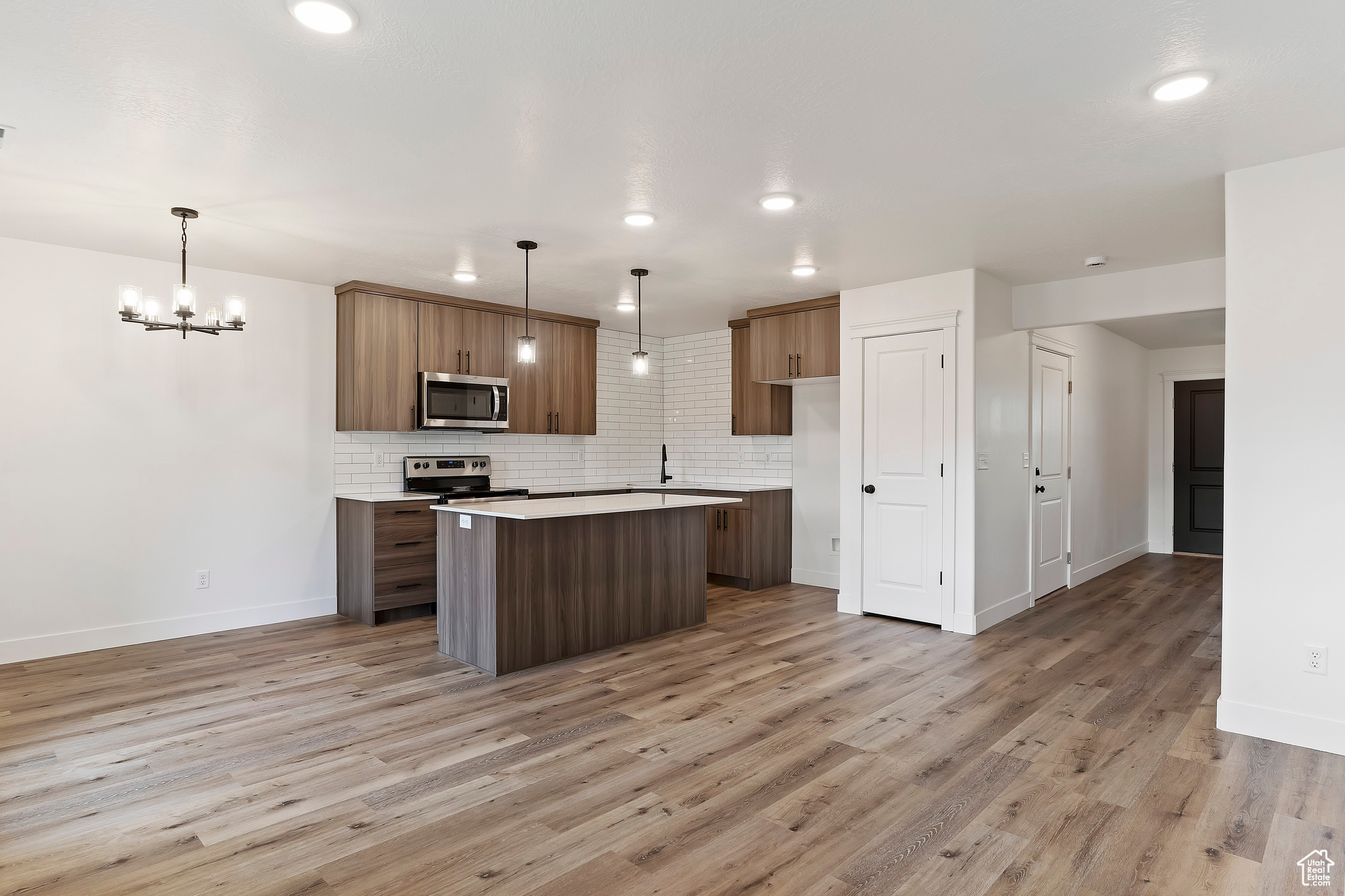 3066 S Ludlow C Way, Syracuse, Utah image 5
