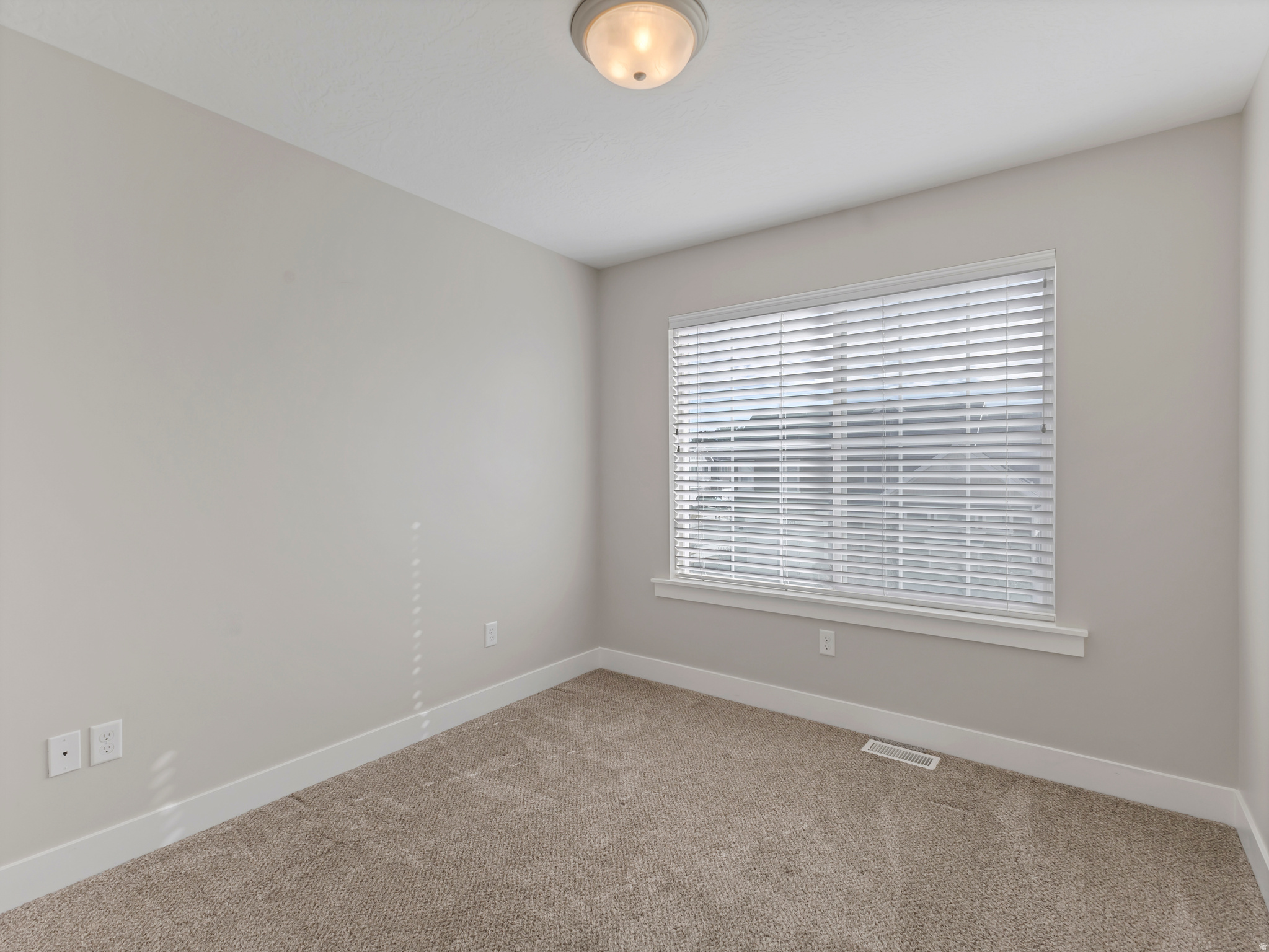 THE VILLAGES ON WINCHESTER - Residential