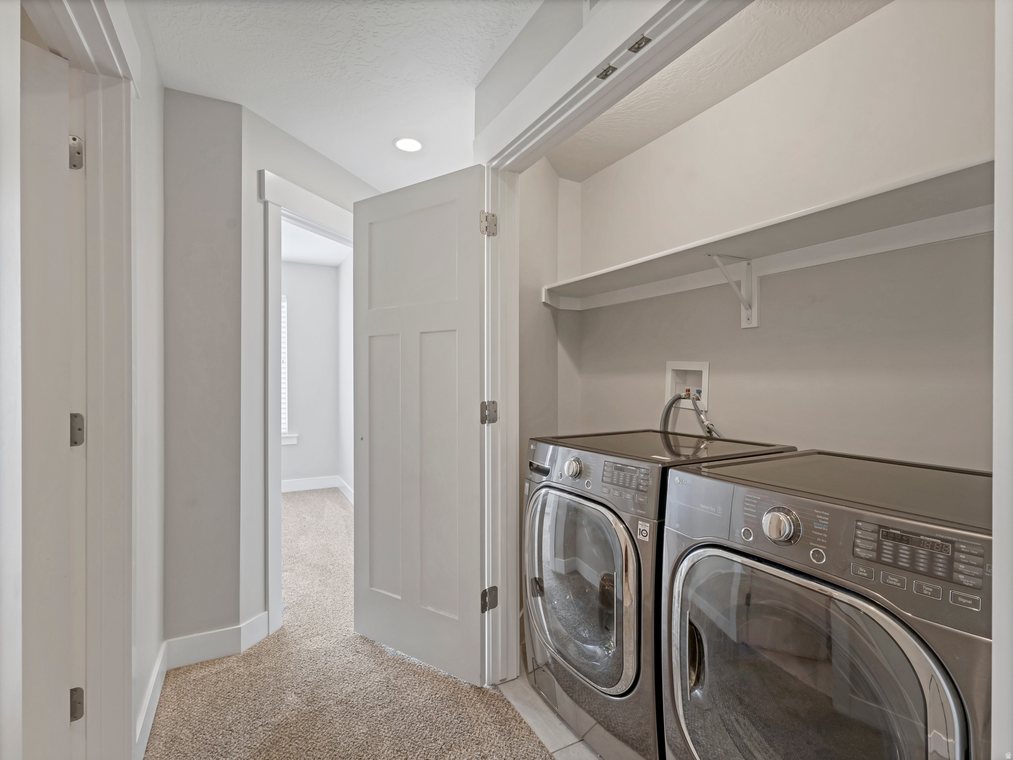 THE VILLAGES ON WINCHESTER - Residential