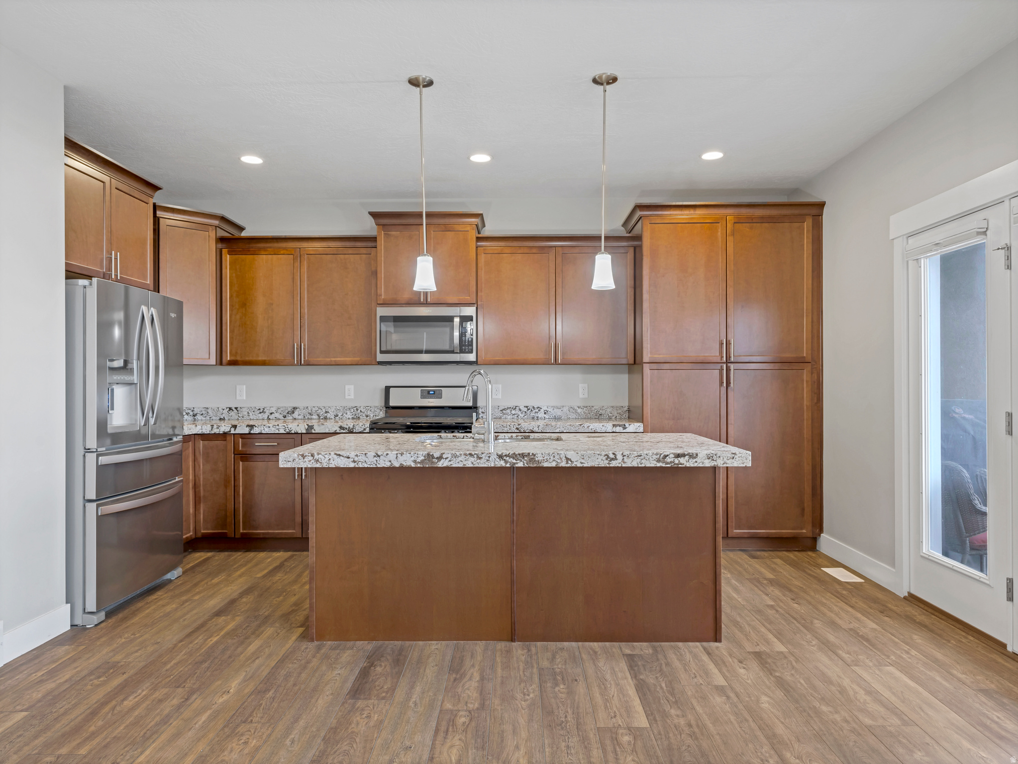 THE VILLAGES ON WINCHESTER - Residential