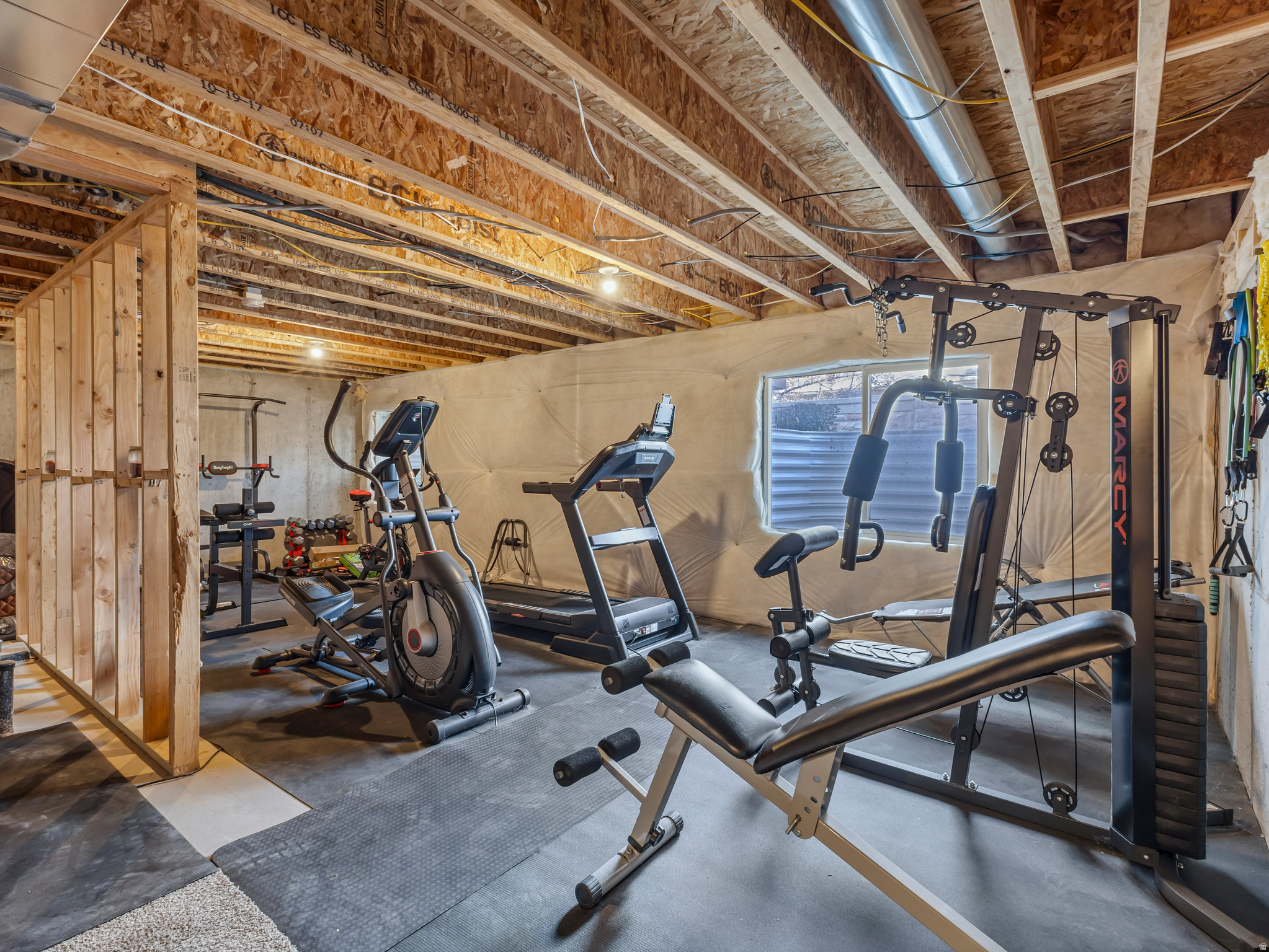 THE VILLAGES ON WINCHESTER - Residential