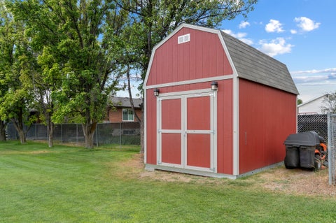 Tiny photo for 1204 W 10610 S, South Jordan, UT 84095 (MLS # 2174926)