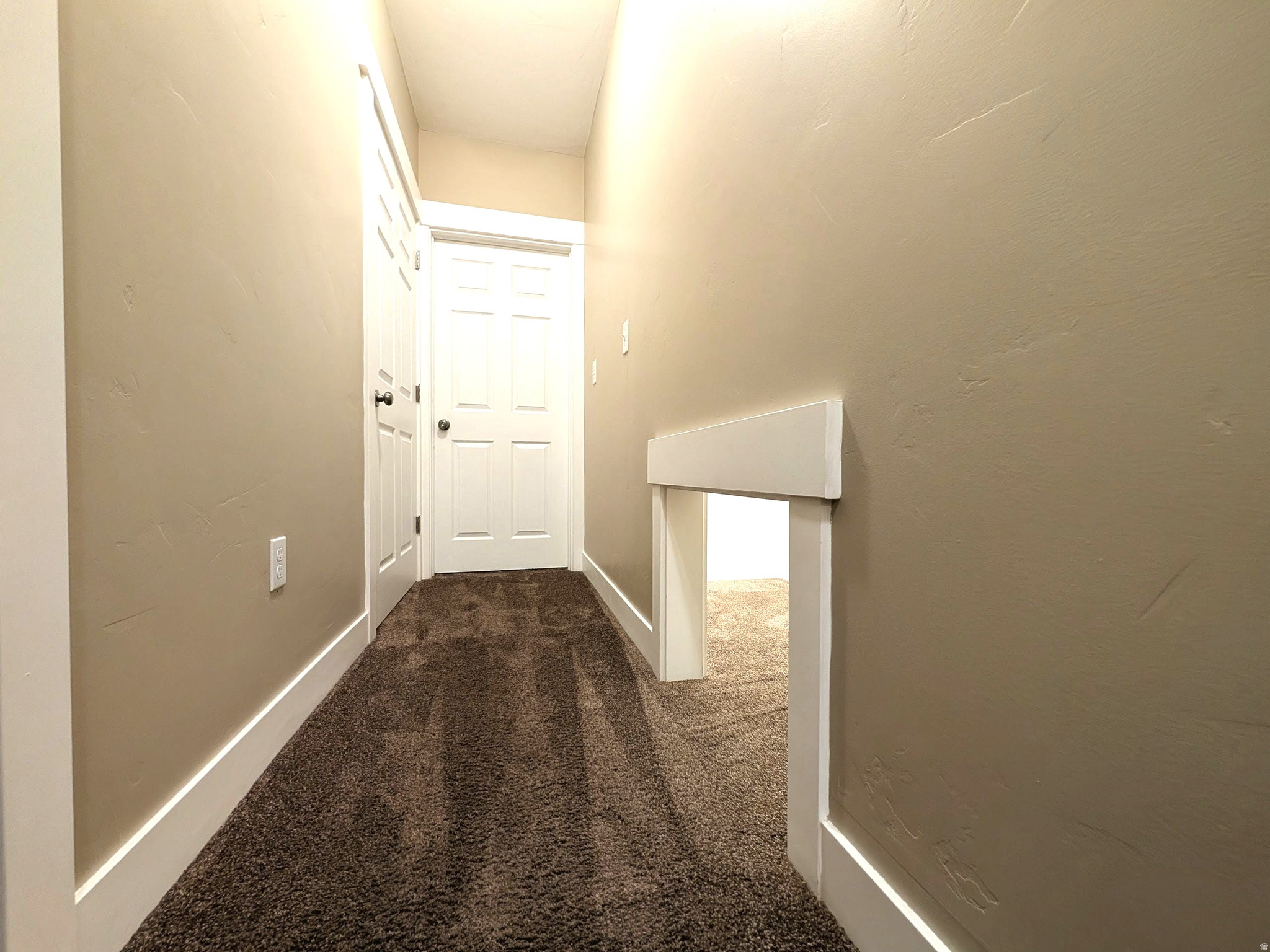 EAST RIVERWALK - Residential