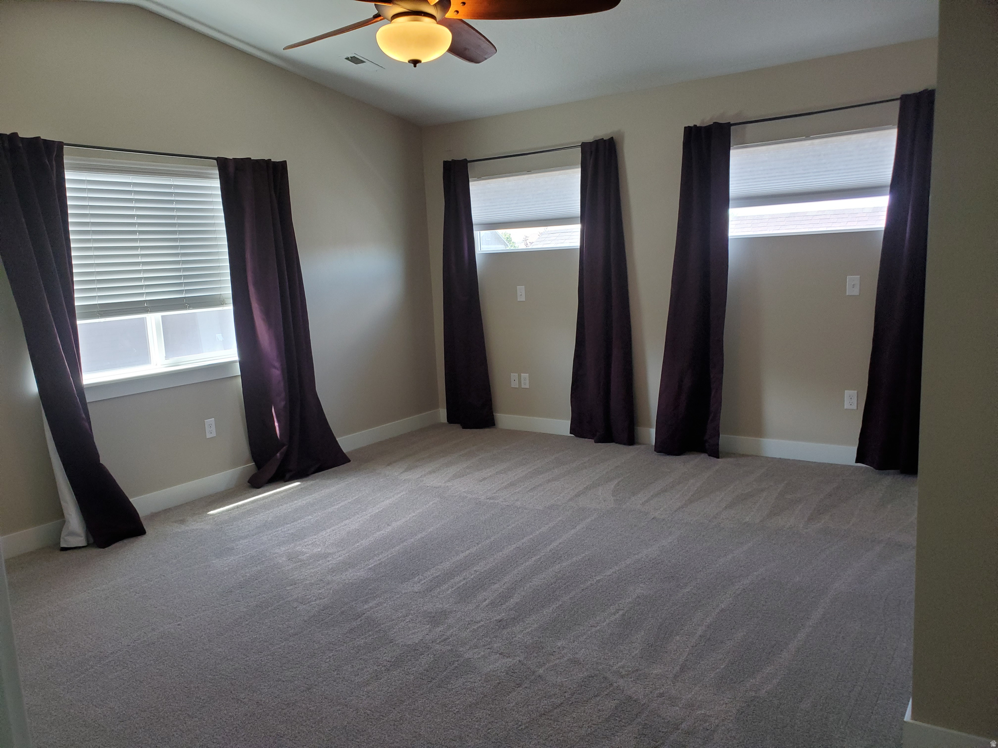 EAST RIVERWALK - Residential