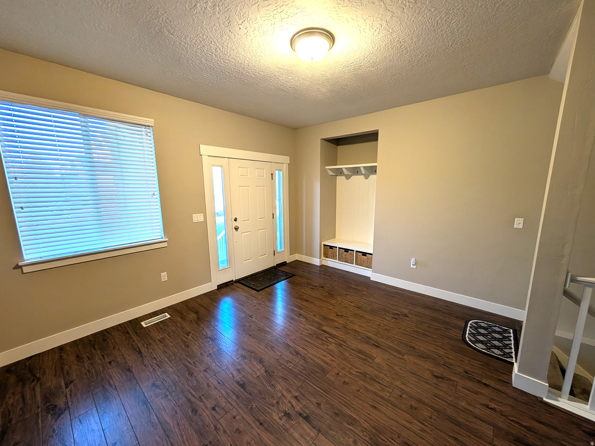 EAST RIVERWALK - Residential