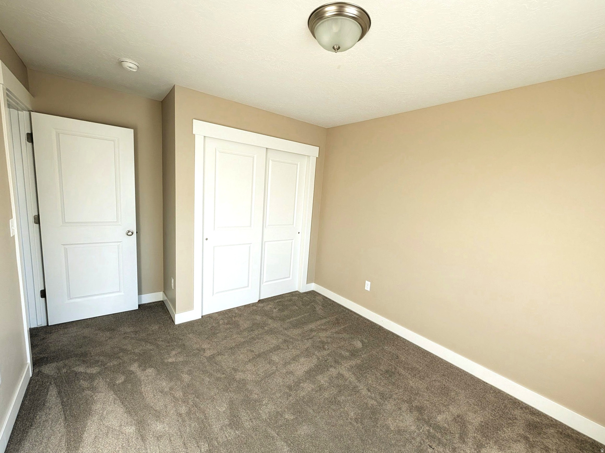 EAST RIVERWALK - Residential