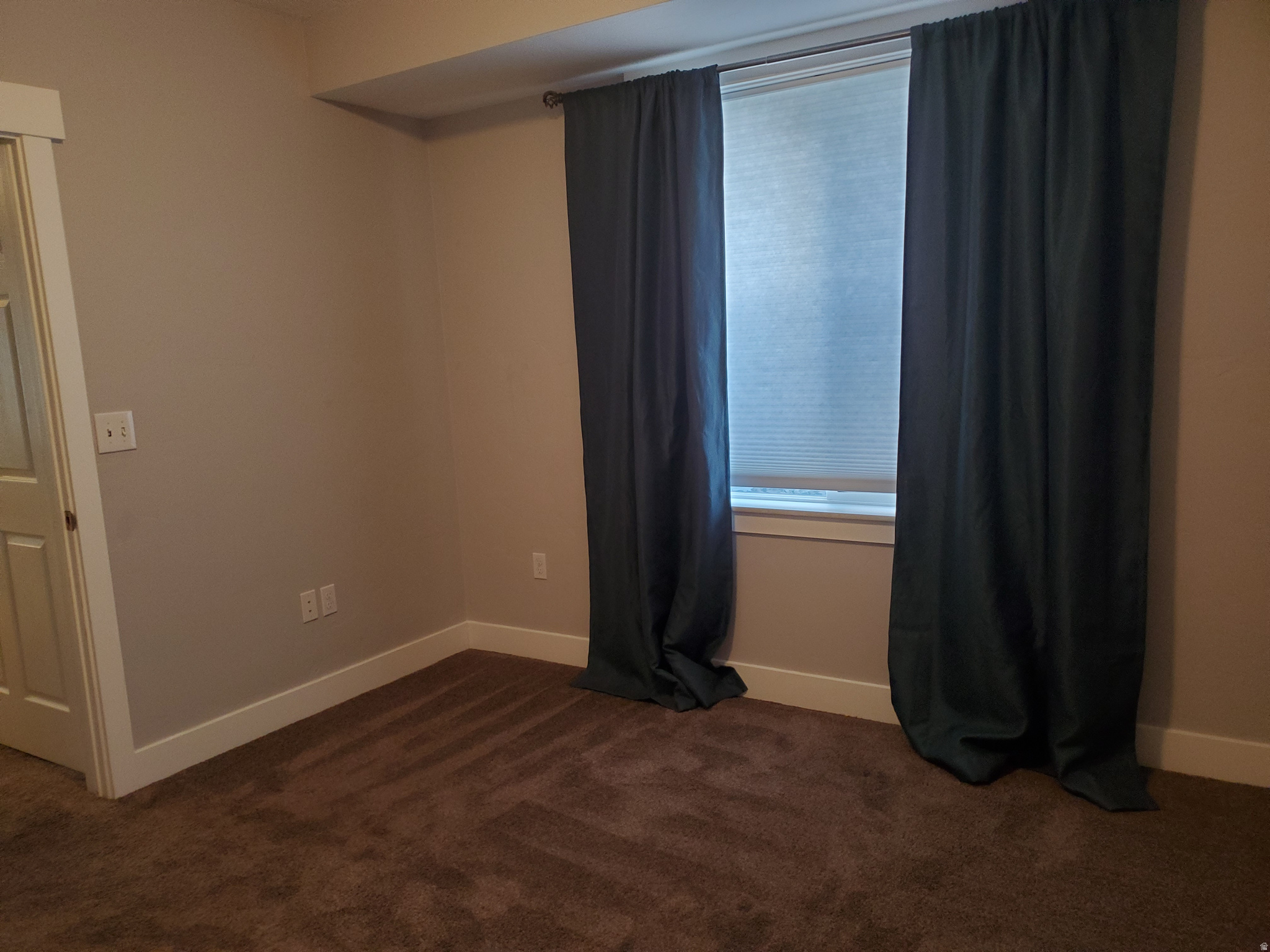 EAST RIVERWALK - Residential